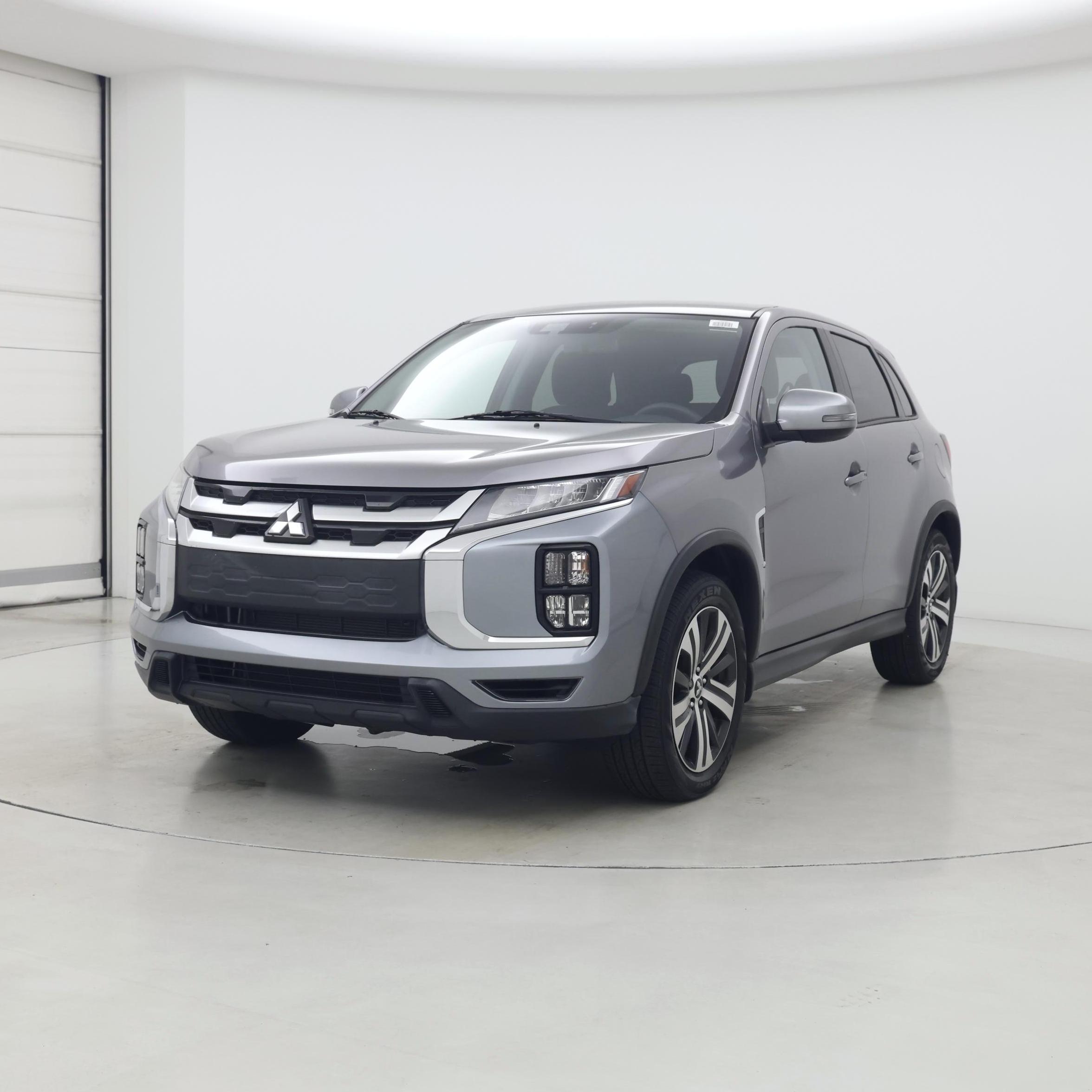 Thumbnail: 2020 Mitsubishi Outlander Sport - 4