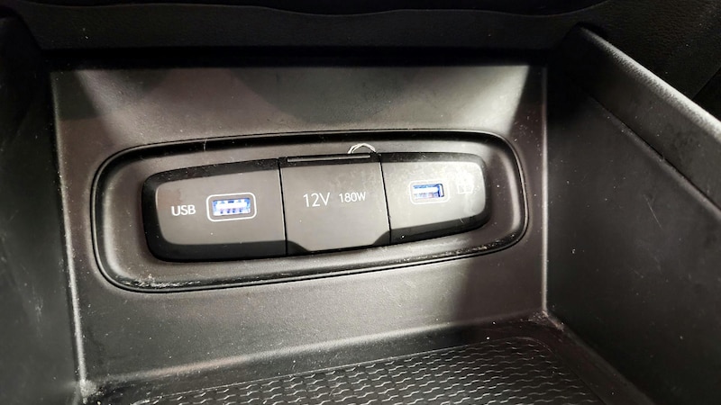 2022 Hyundai Venue Limited 19