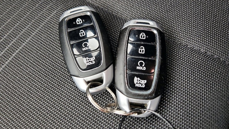 2022 Hyundai Venue Limited 24