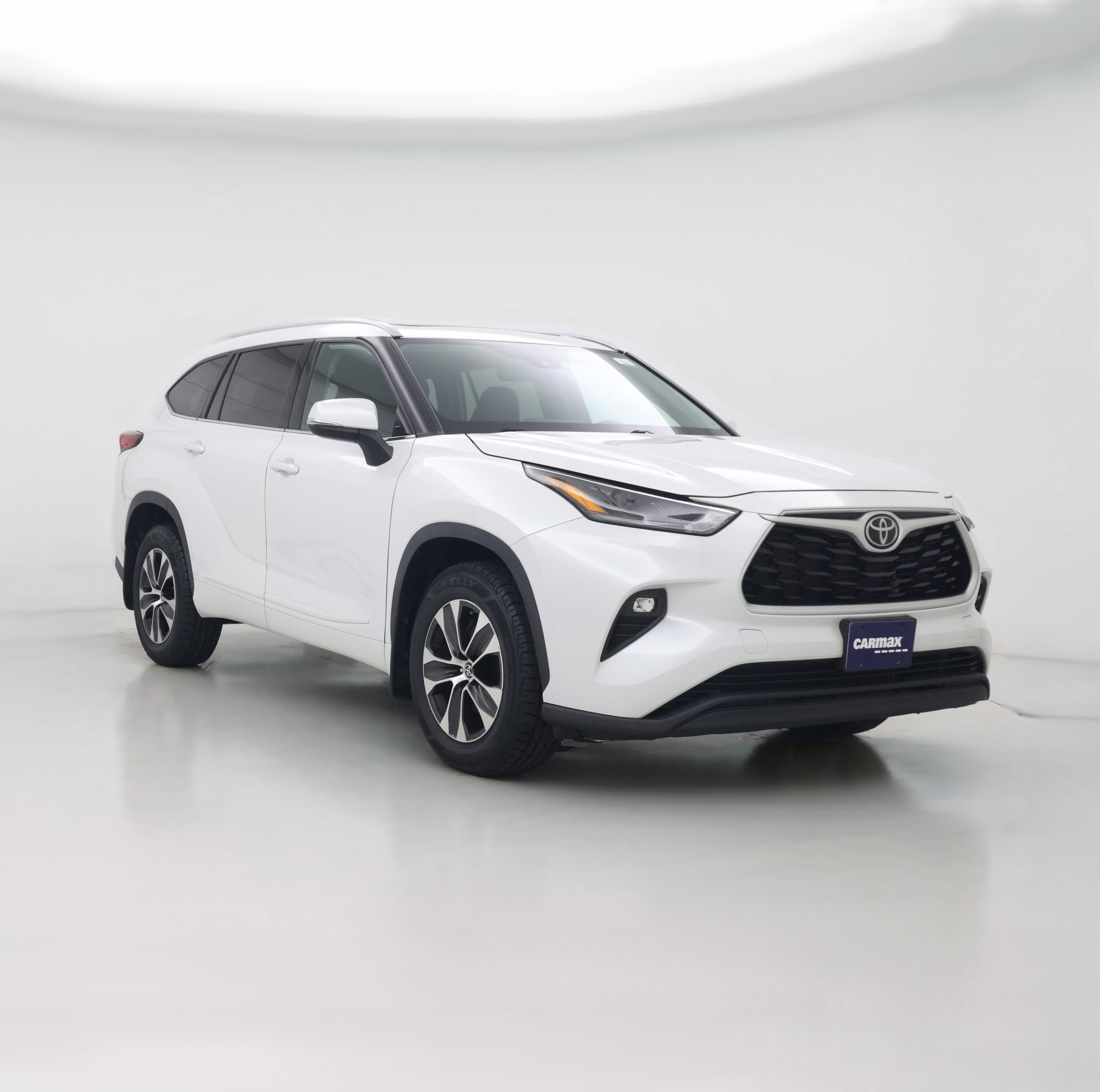 Thumbnail: 2022 Toyota Highlander - 1