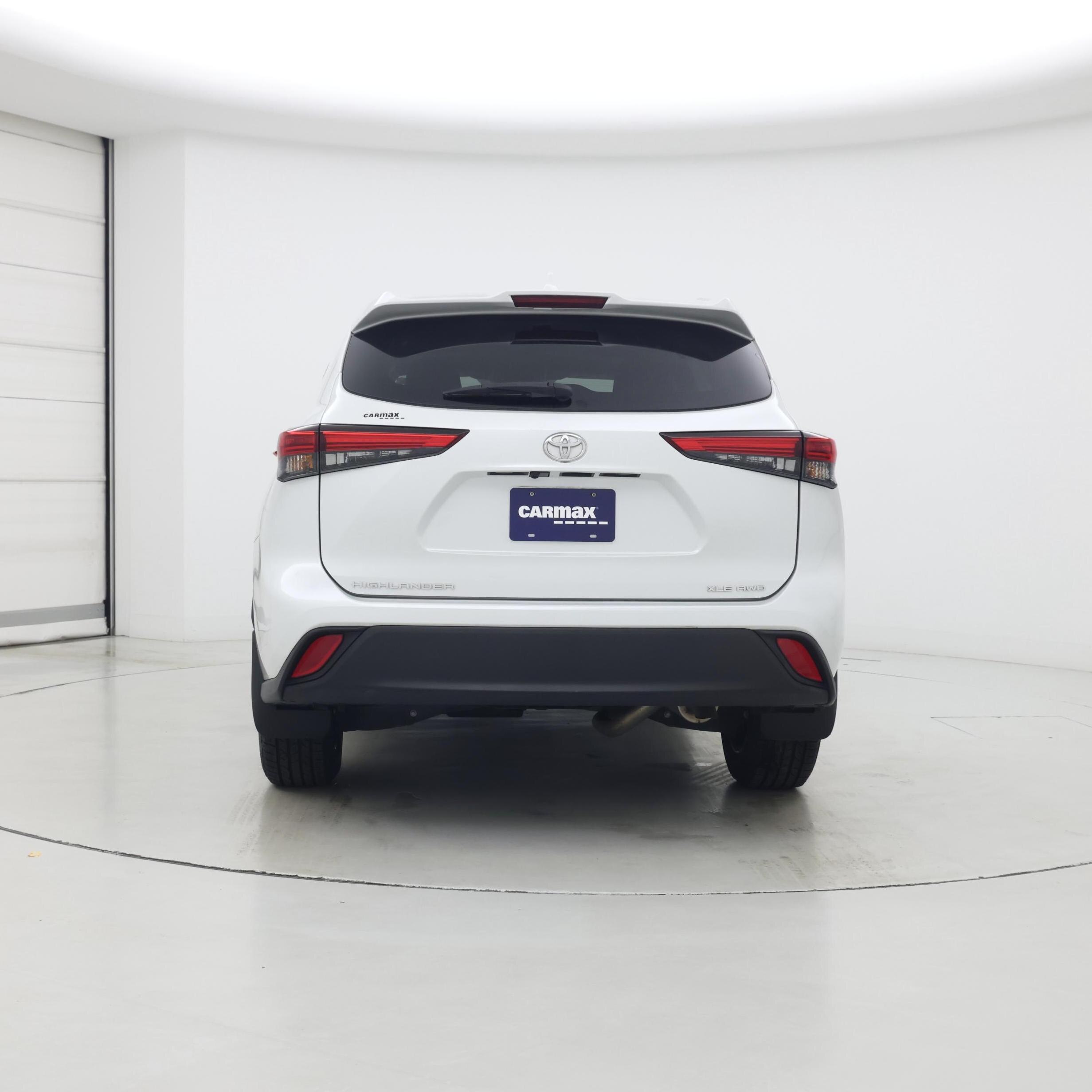 Thumbnail: 2022 Toyota Highlander - 6