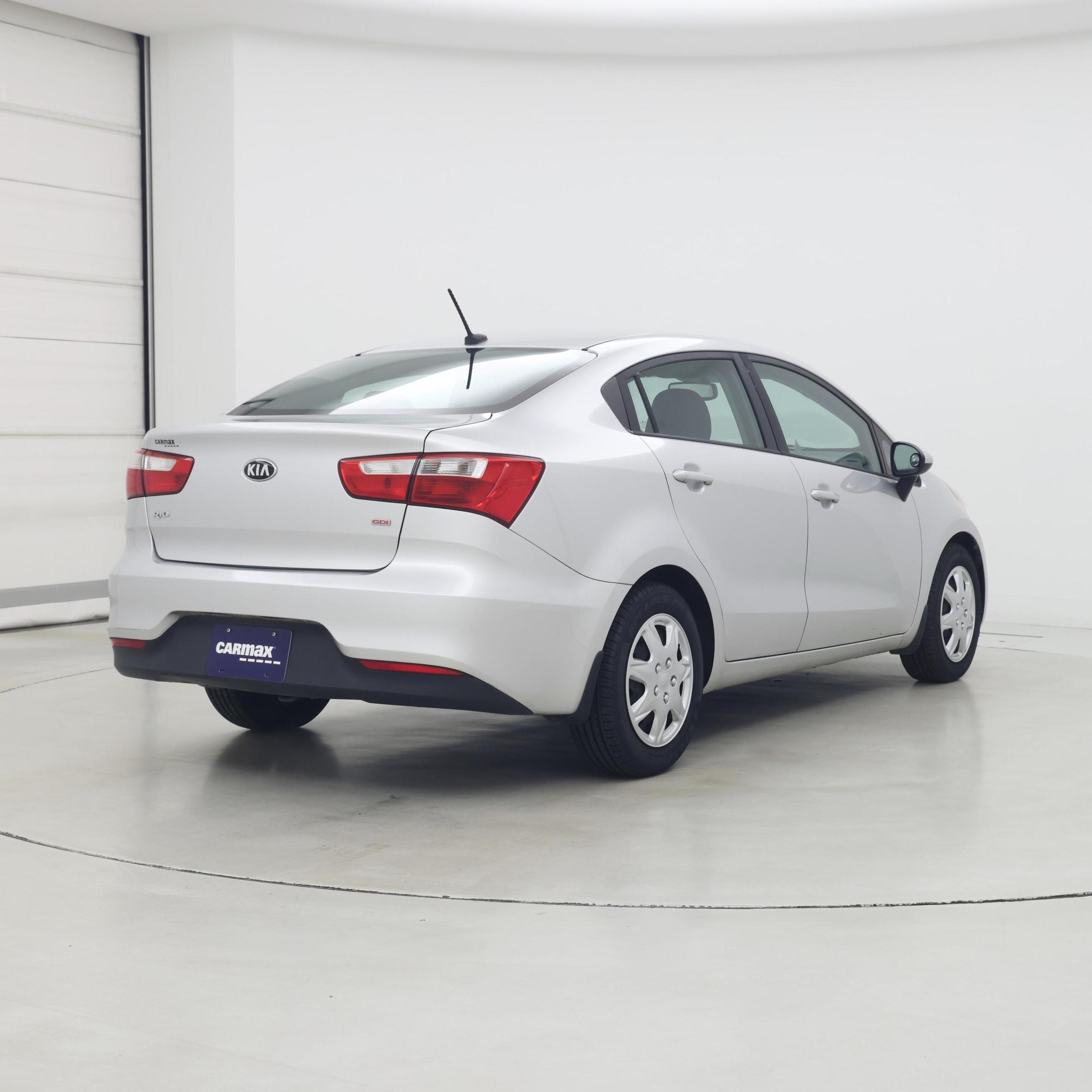 Thumbnail: 2017 Kia Rio - 8