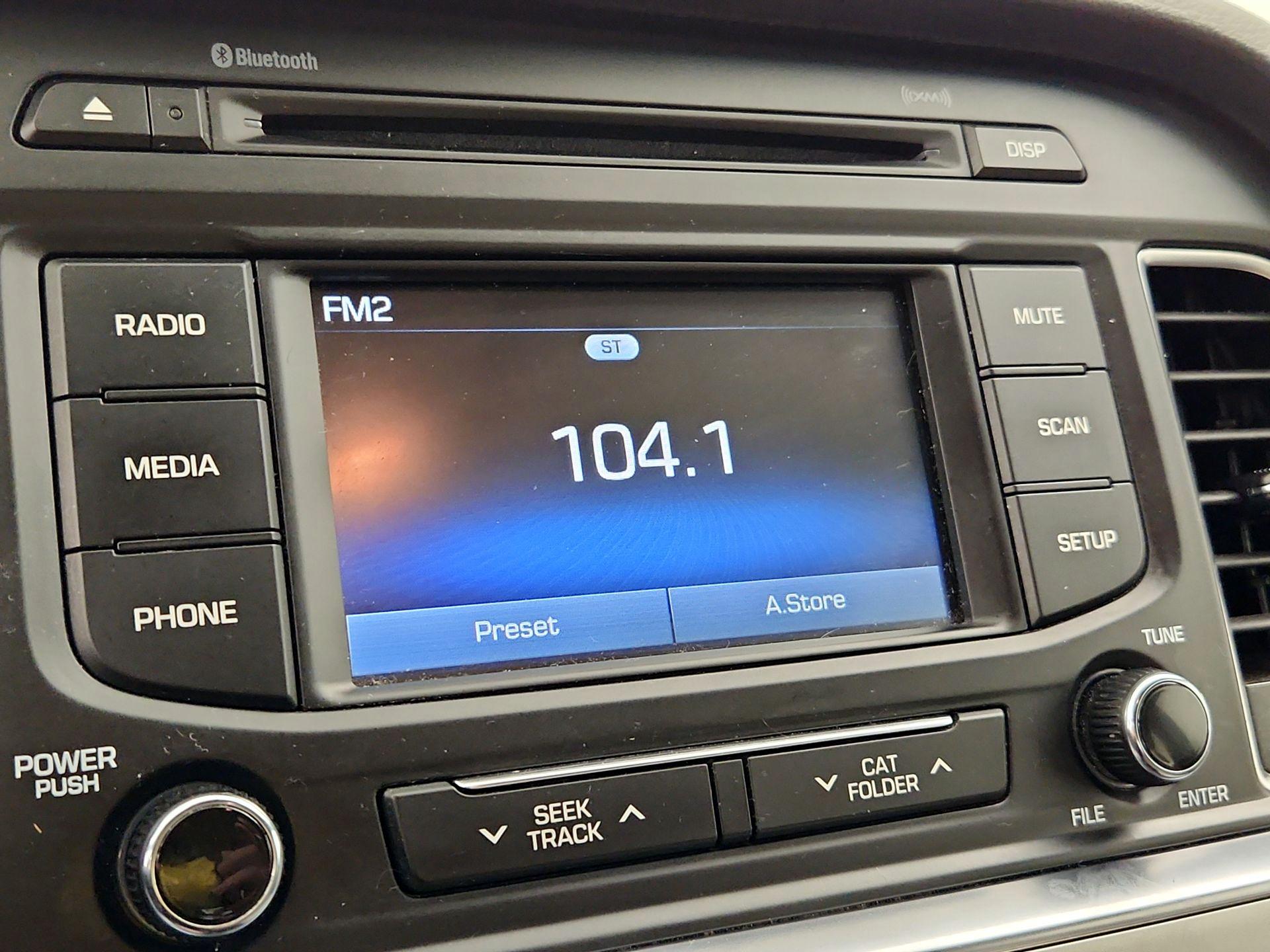 Thumbnail: 2015 Hyundai Sonata - 15