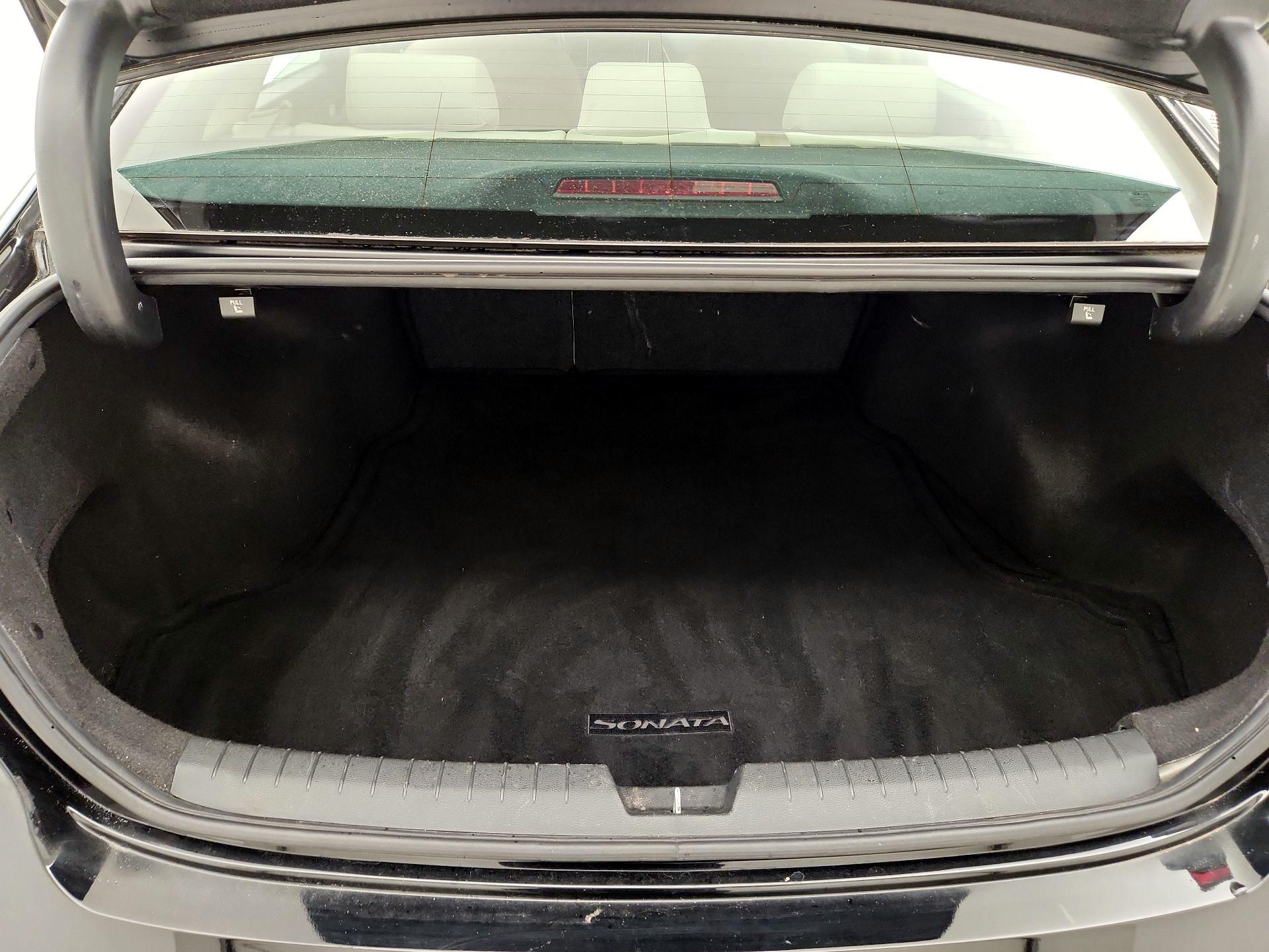 Thumbnail: 2015 Hyundai Sonata - 20