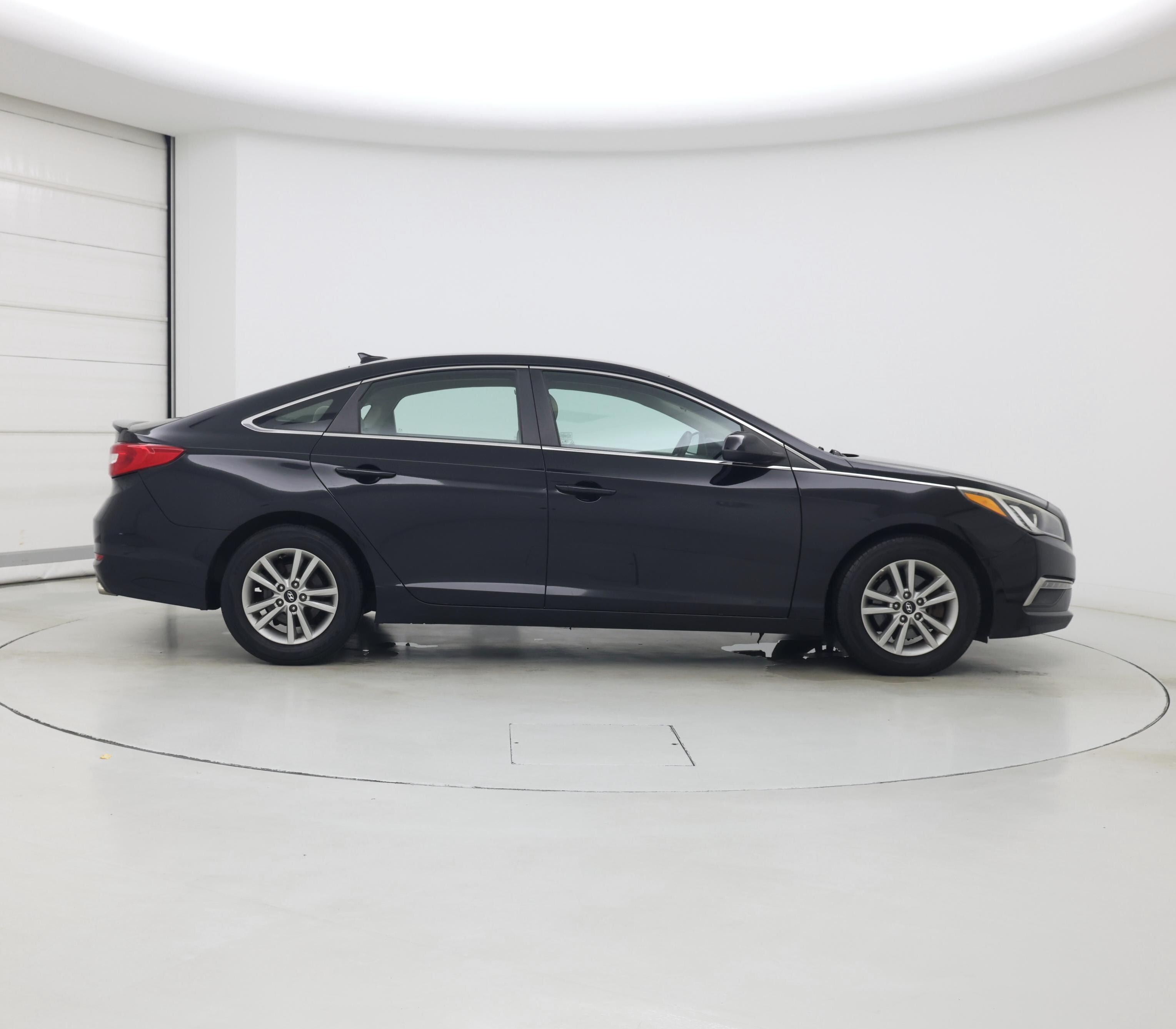 Thumbnail: 2015 Hyundai Sonata - 7