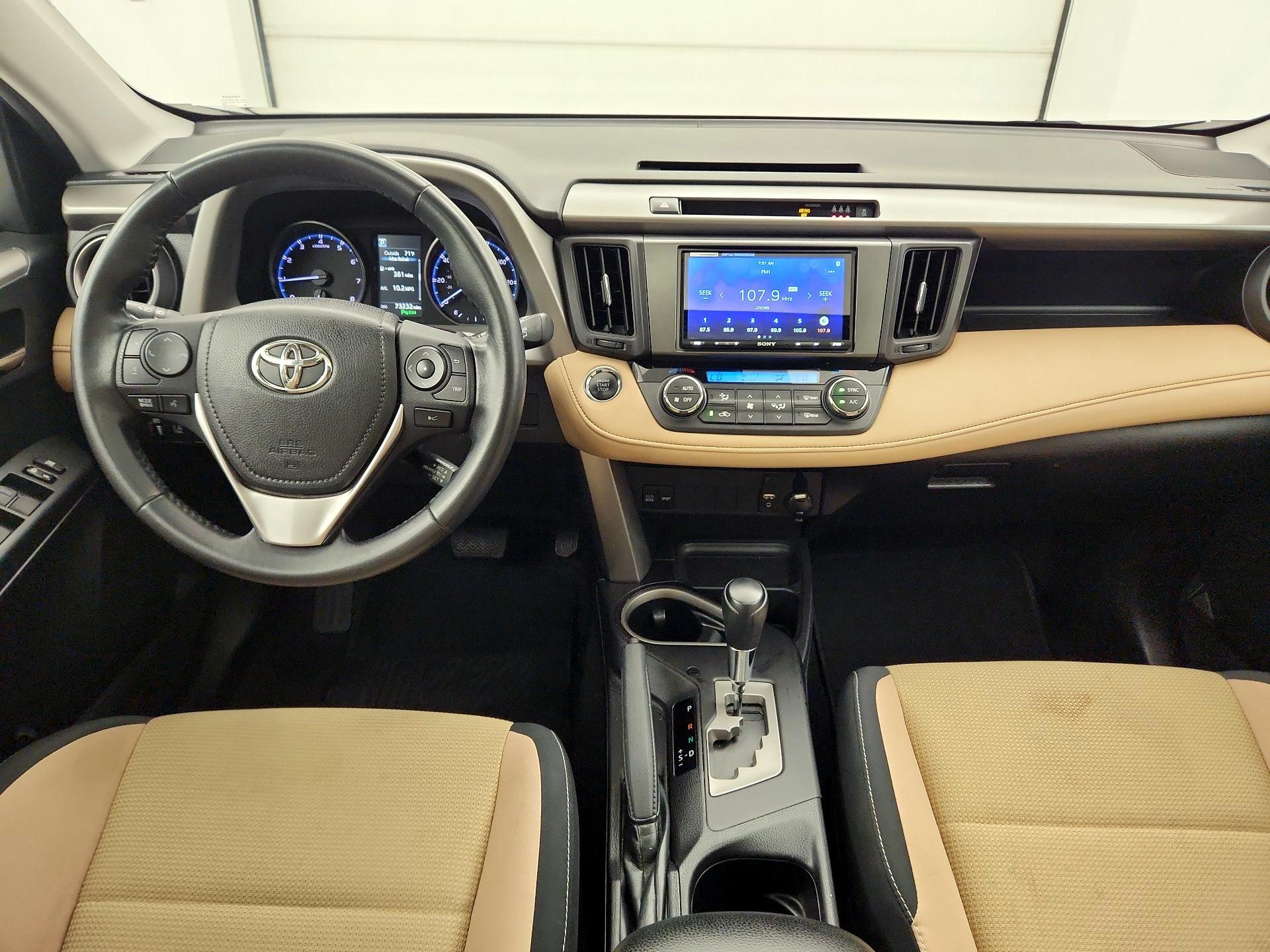 Thumbnail: 2018 Toyota RAV4 - 9