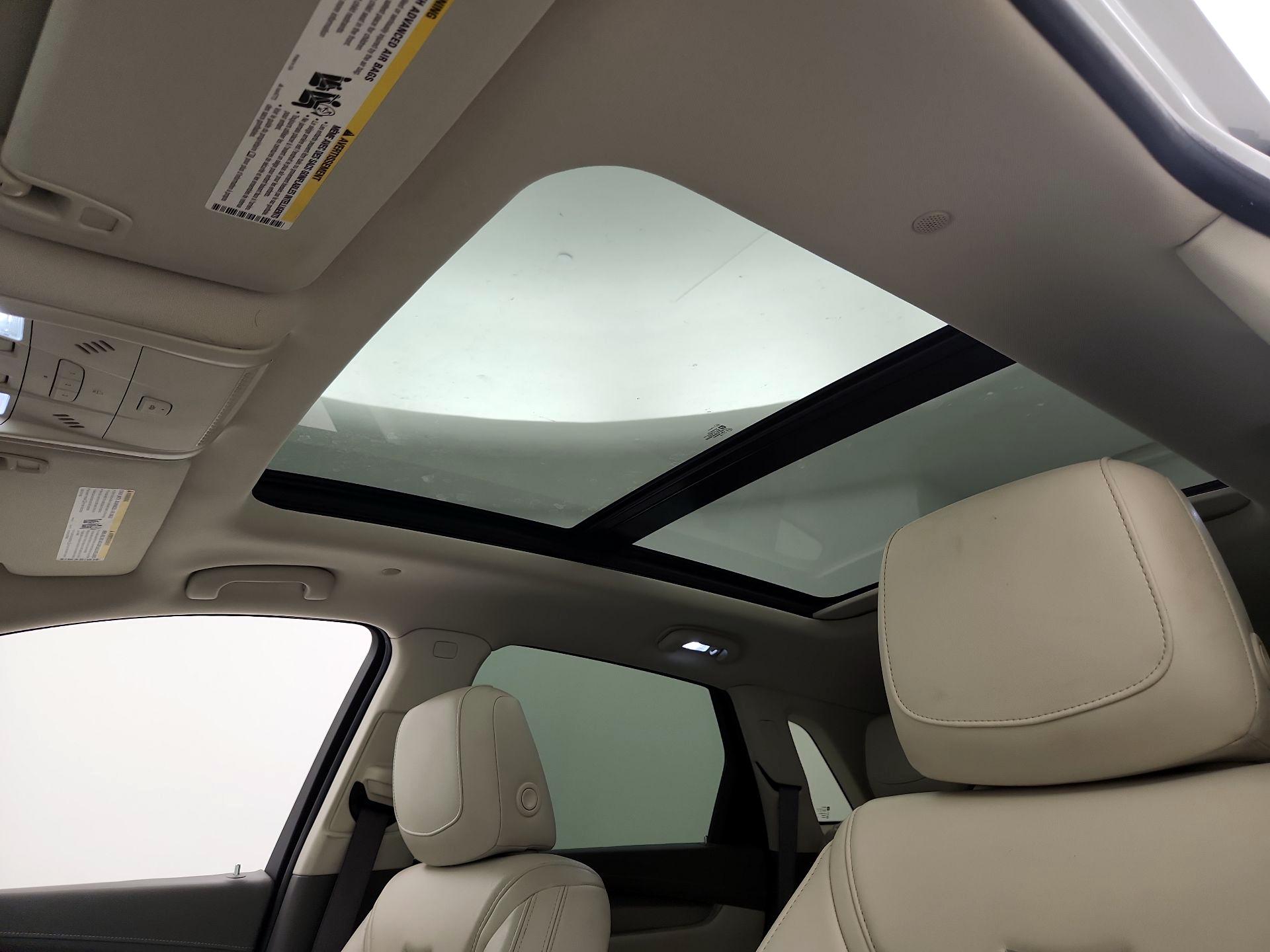 Thumbnail: 2017 Cadillac XT5 - 20