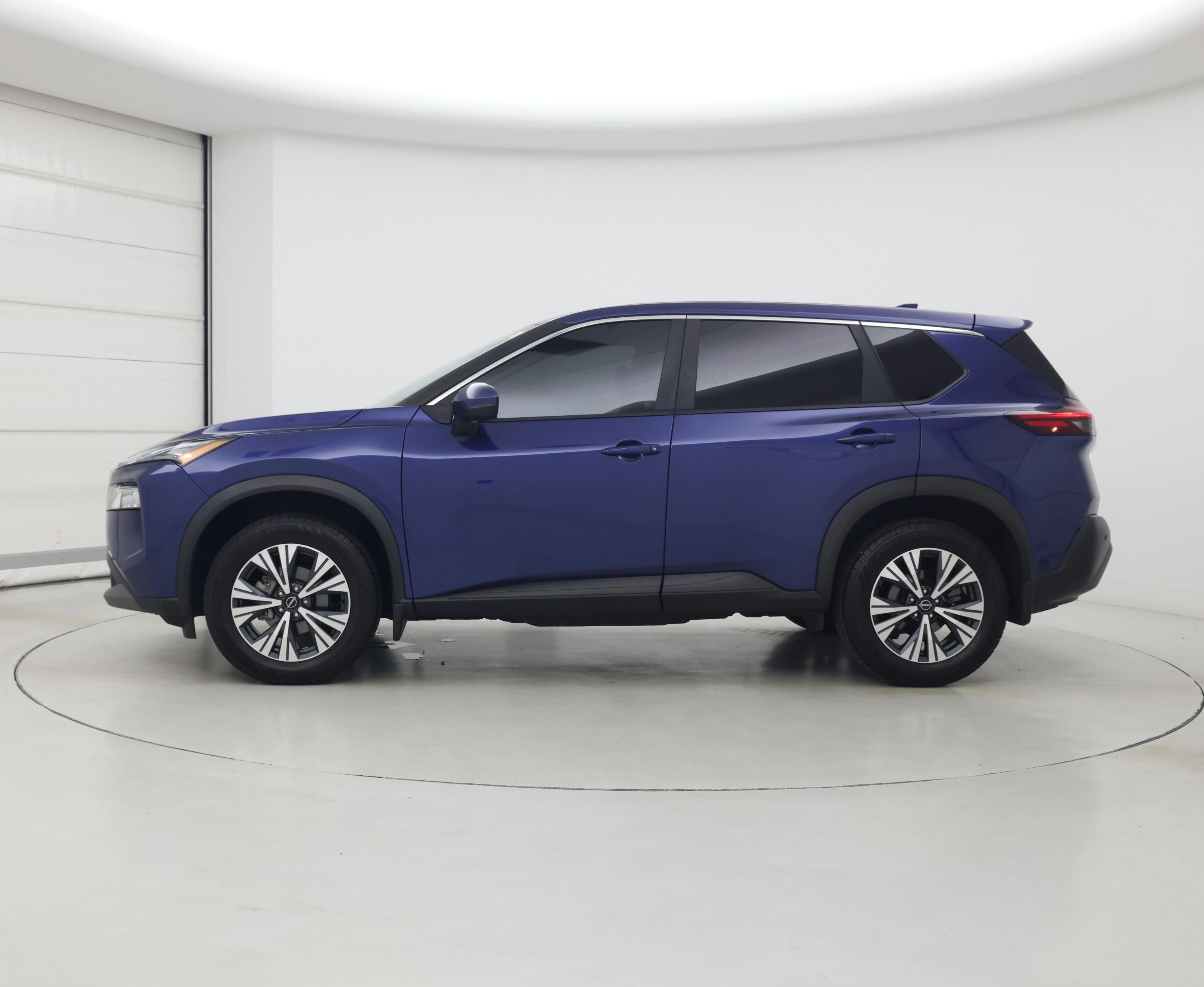 Thumbnail: 2022 Nissan Rogue - 3