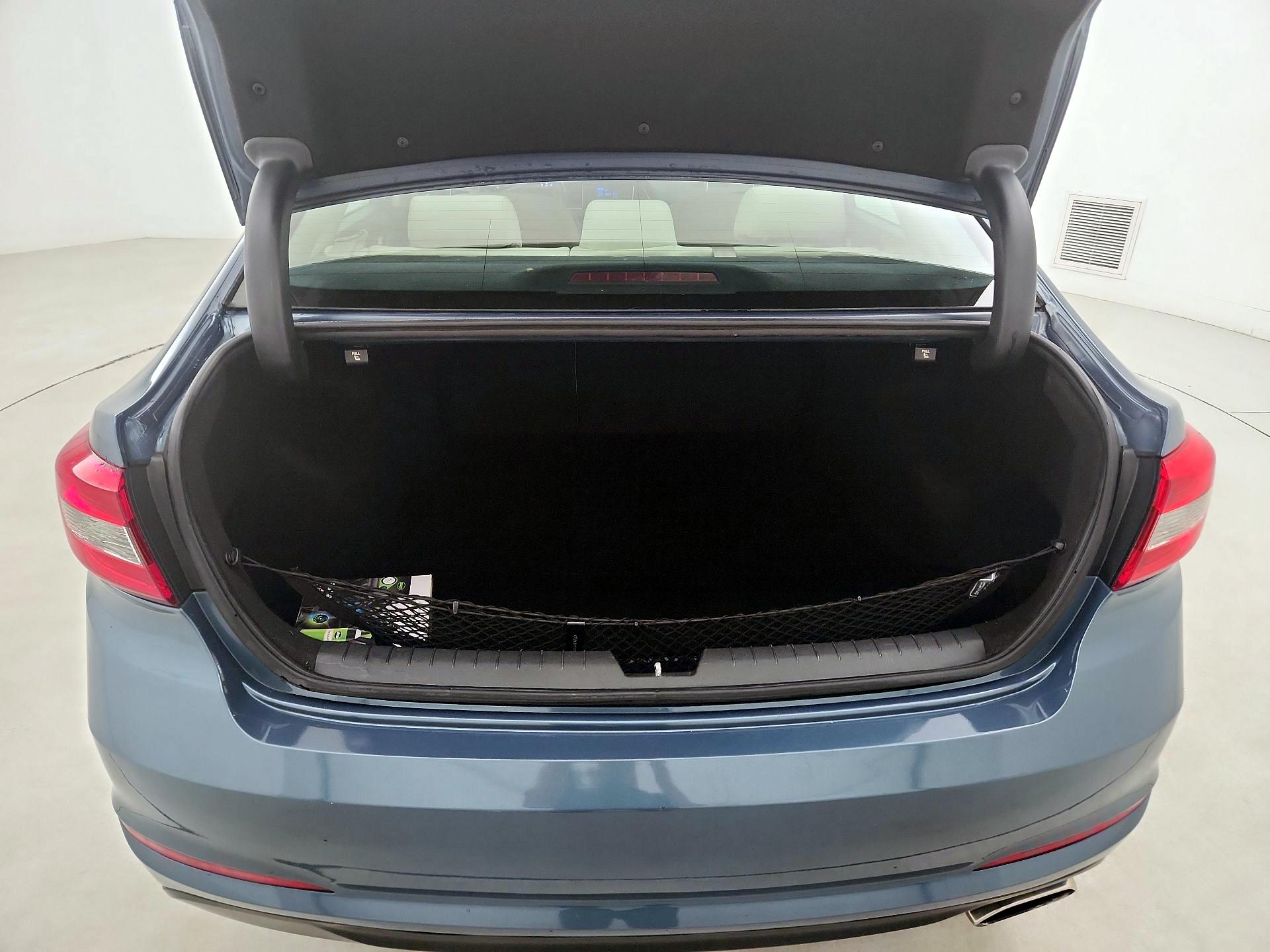 Thumbnail: 2015 Hyundai Sonata - 19