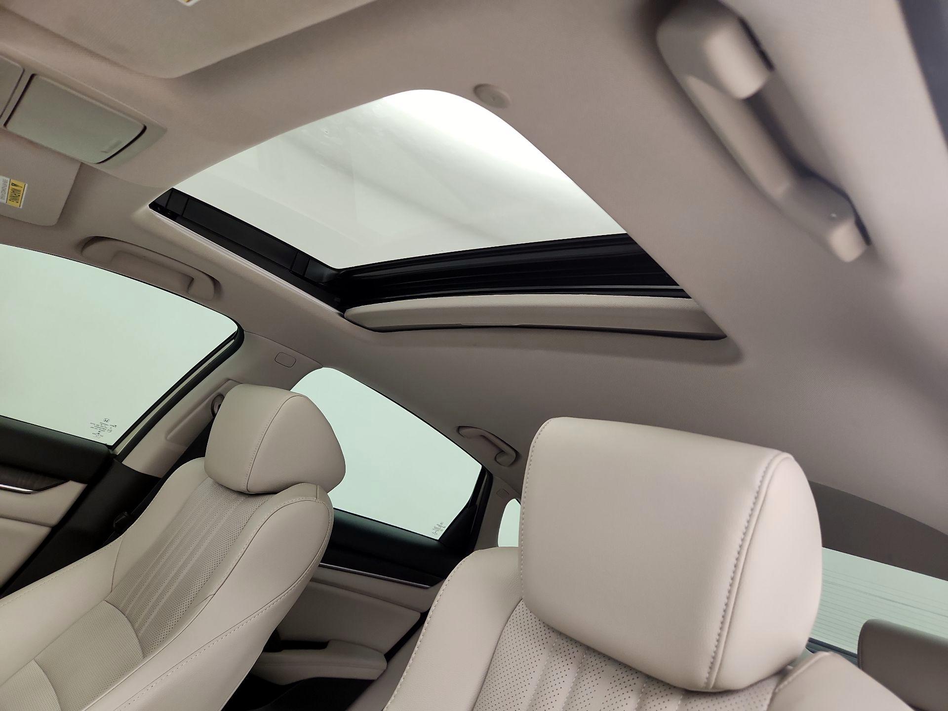 Thumbnail: 2019 Honda Accord - 19