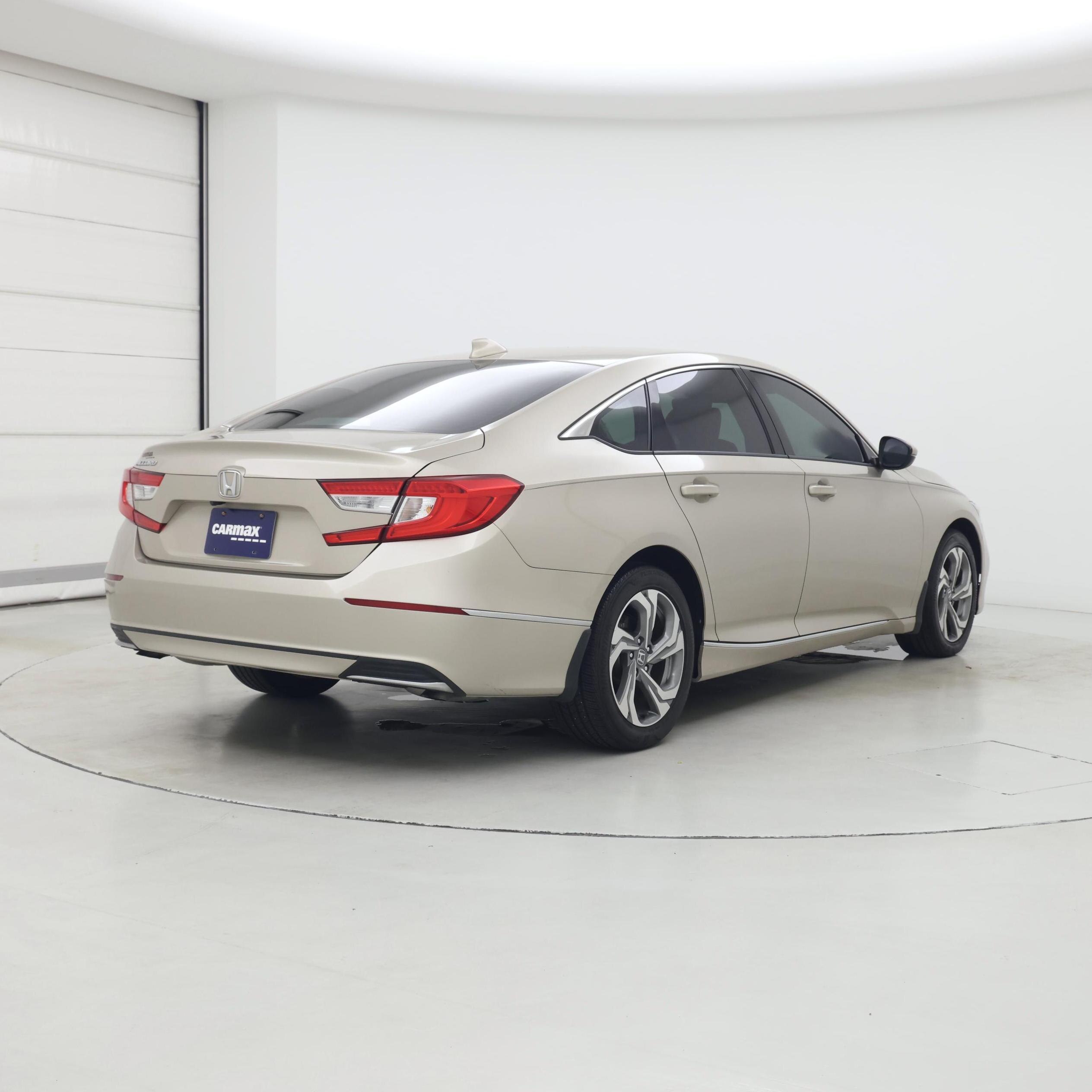 Thumbnail: 2019 Honda Accord - 8