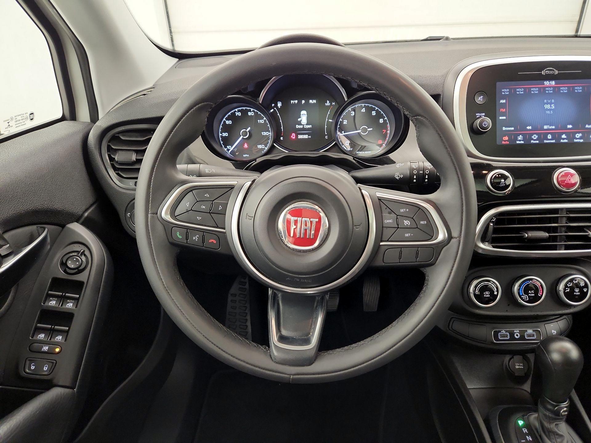 Thumbnail: 2019 Fiat 500X - 10
