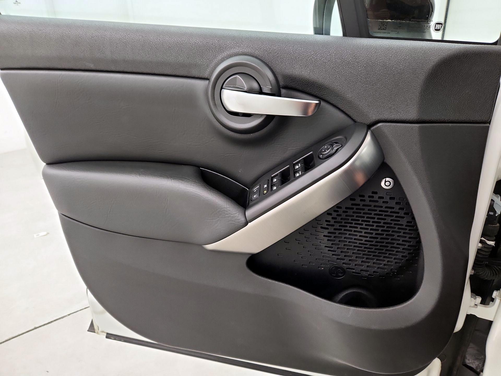 Thumbnail: 2019 Fiat 500X - 12