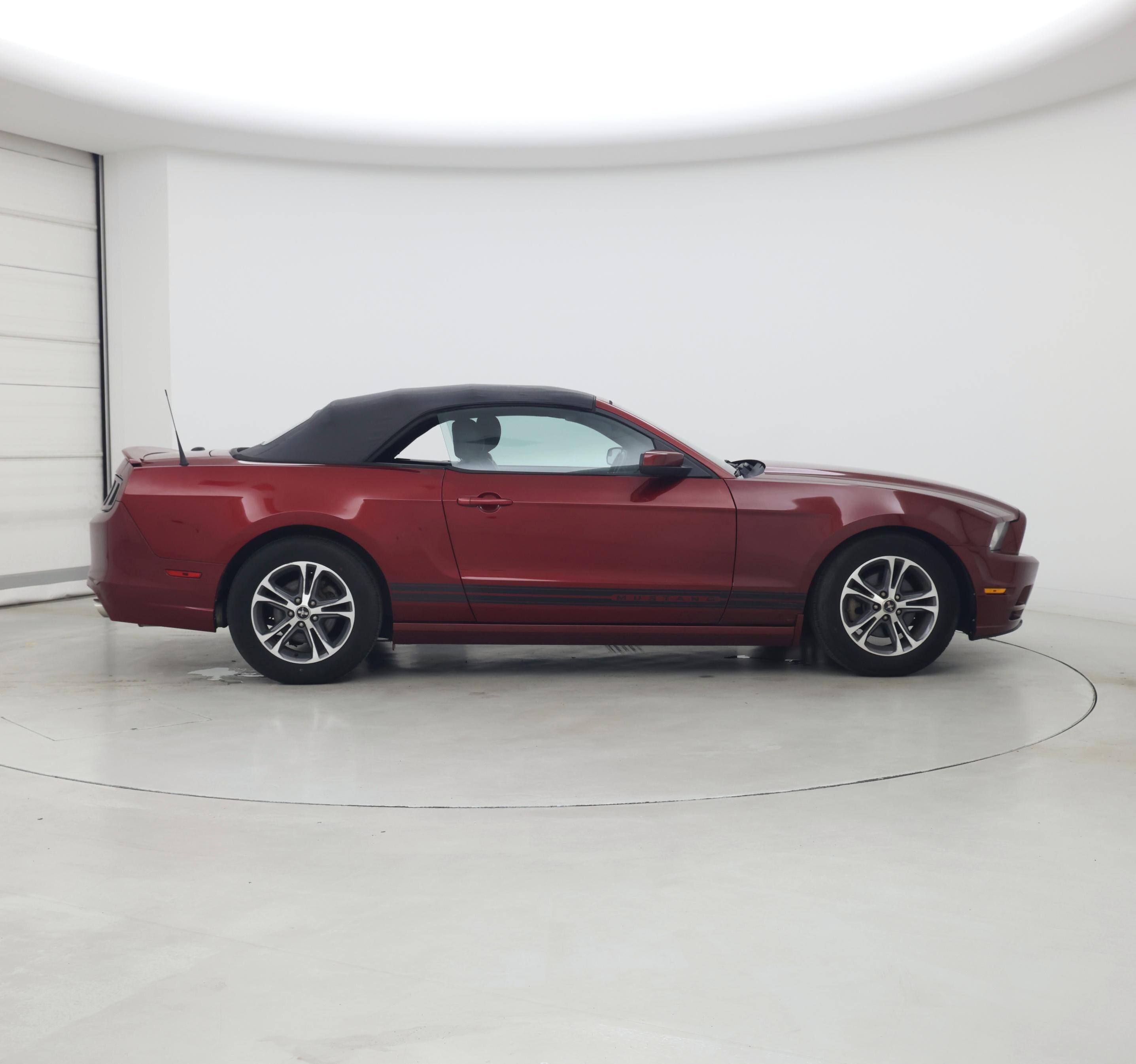 Thumbnail: 2014 Ford Mustang - 7