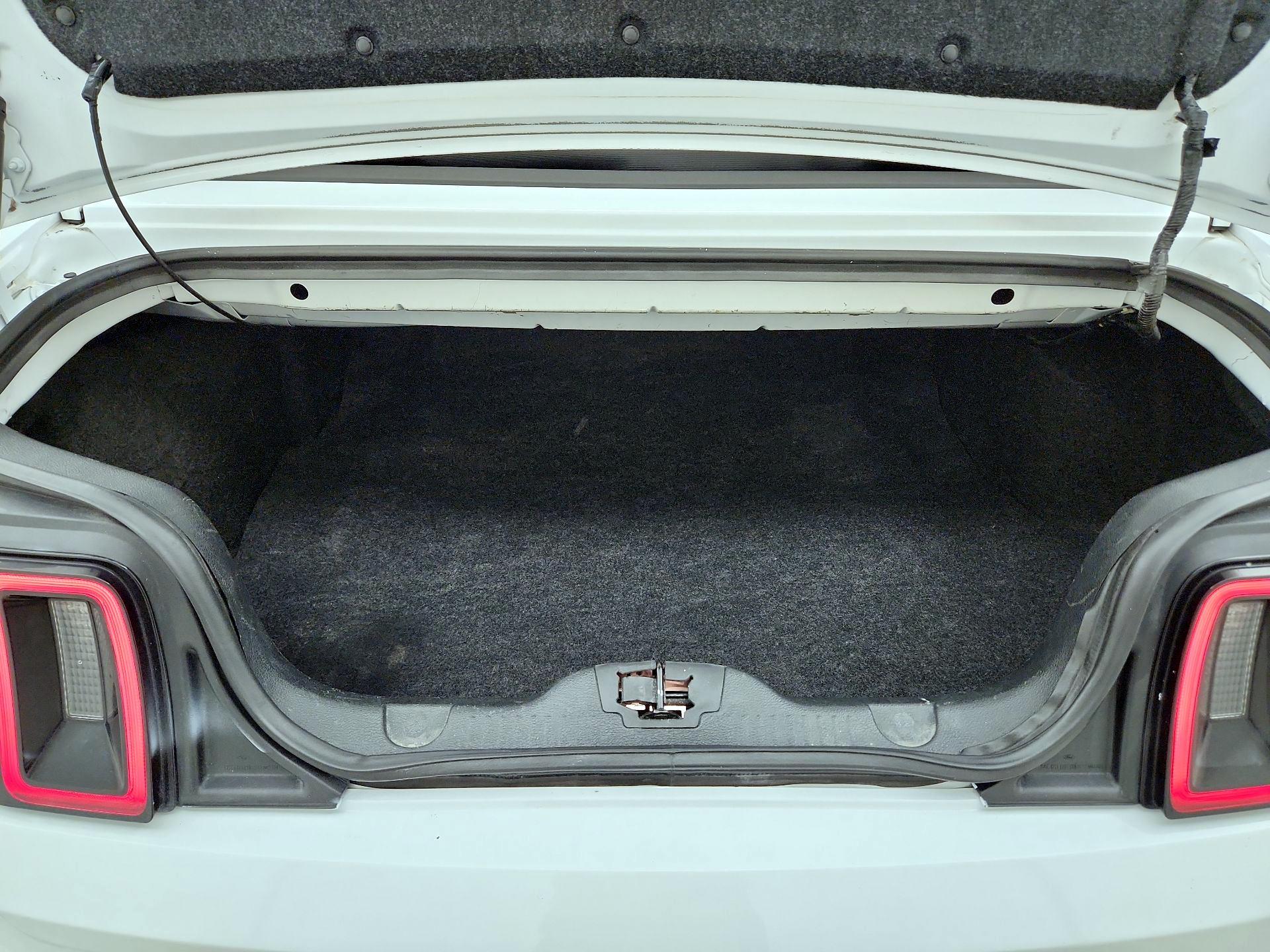 Thumbnail: 2014 Ford Mustang - 20