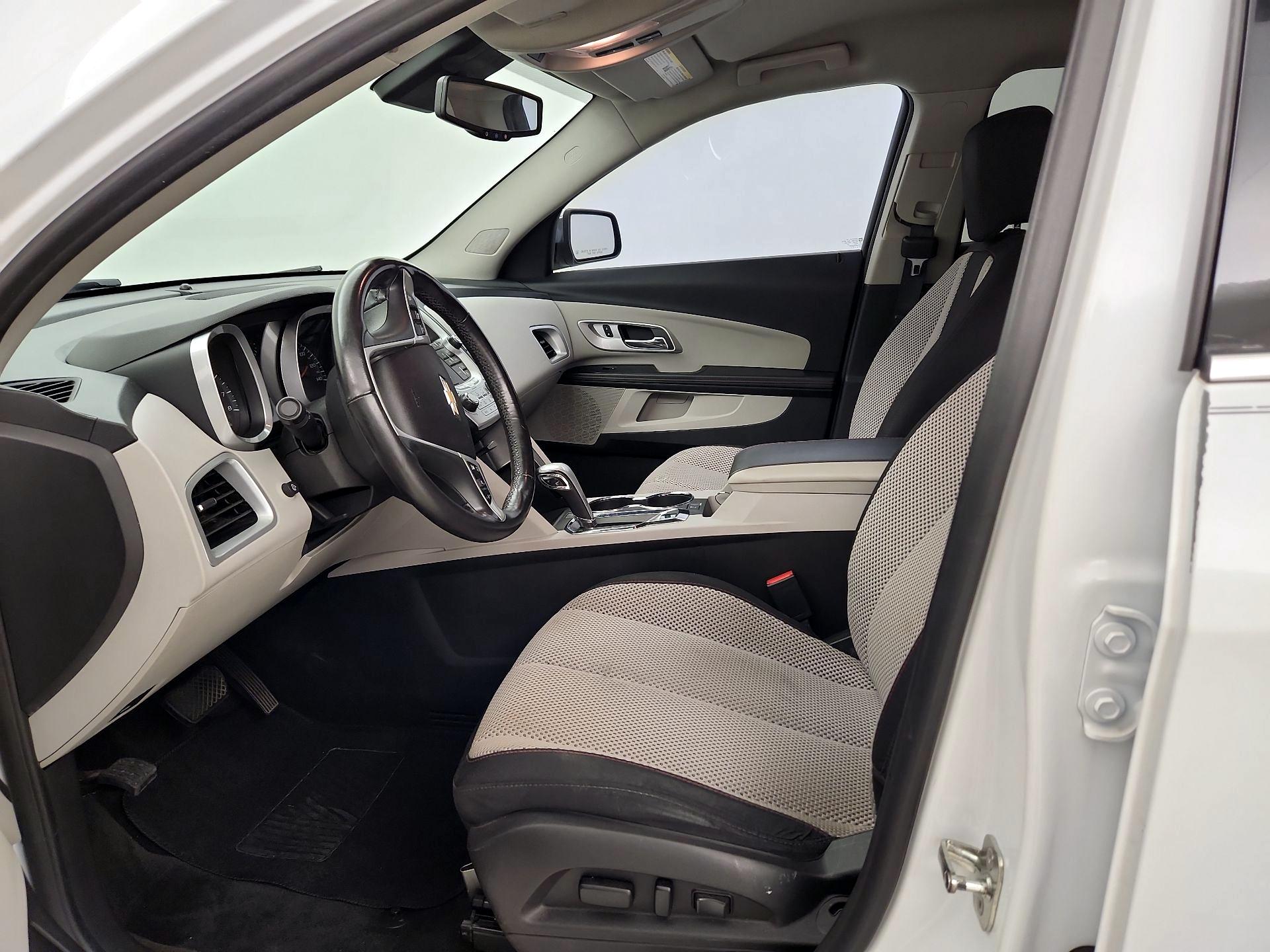 Thumbnail: 2015 Chevrolet Equinox - 11