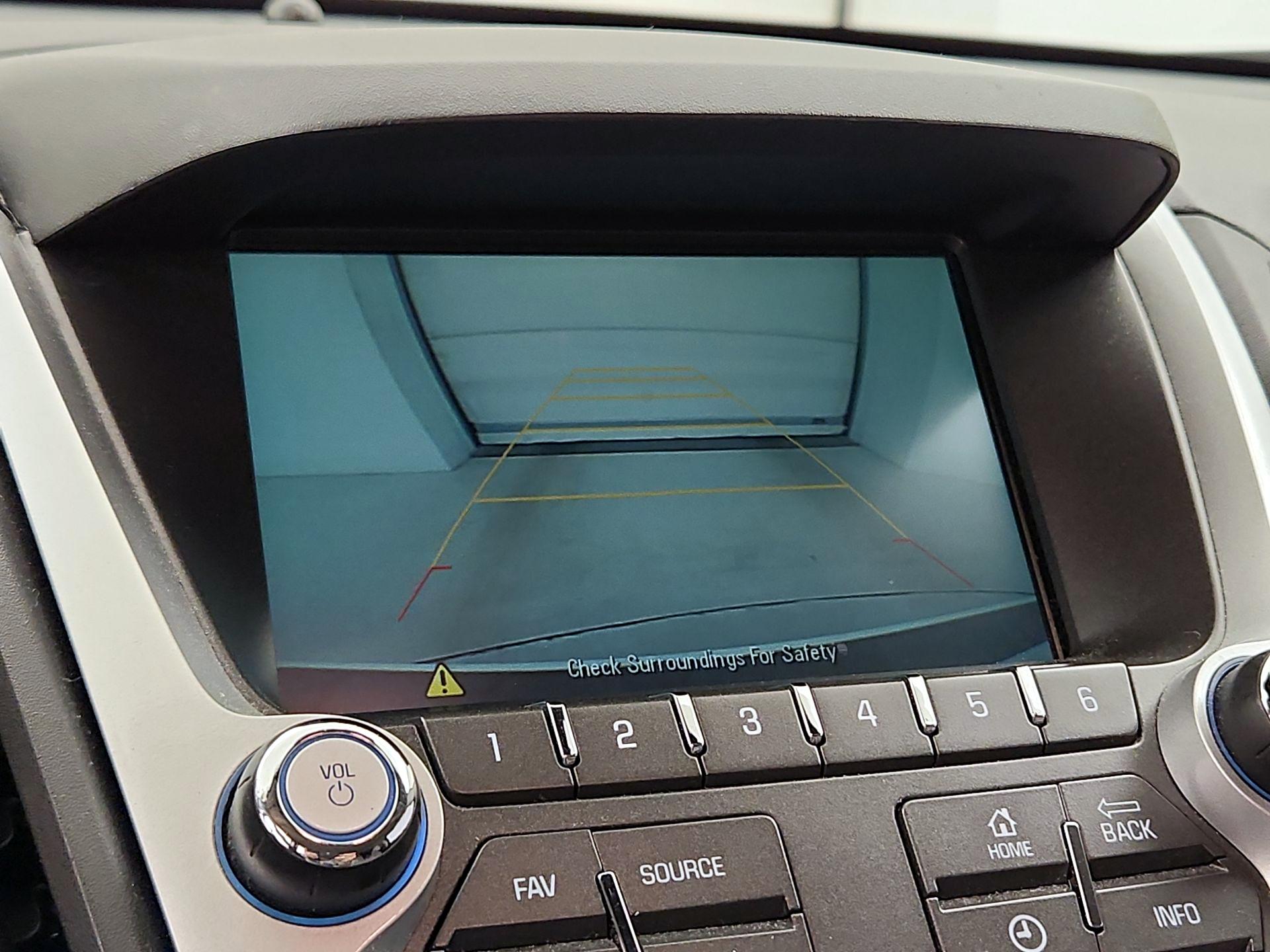 Thumbnail: 2015 Chevrolet Equinox - 14