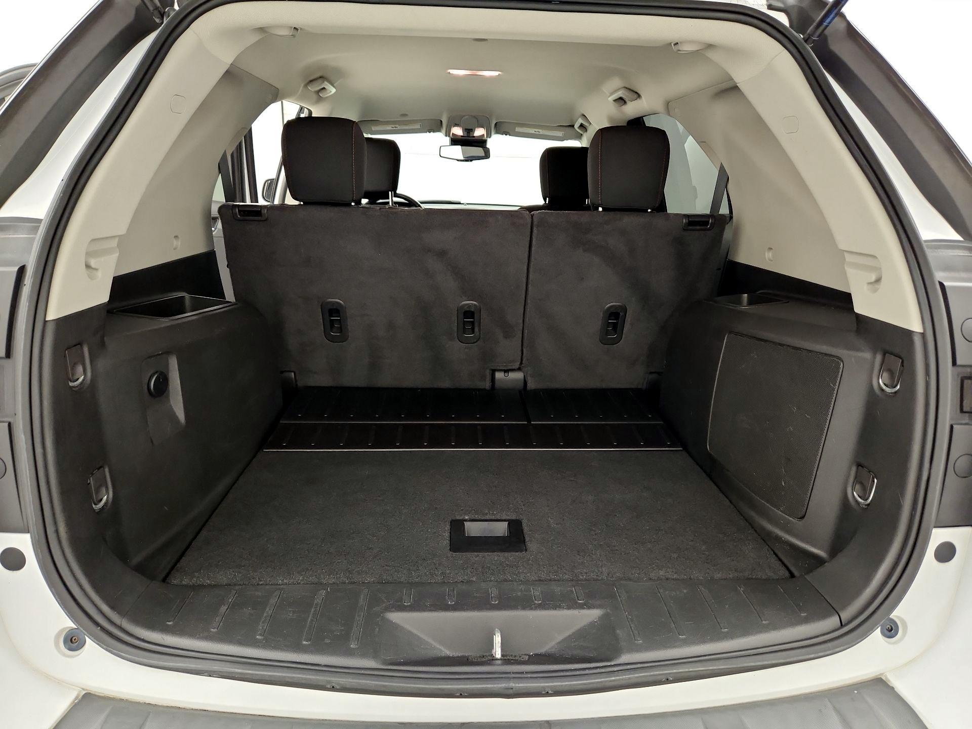 Thumbnail: 2015 Chevrolet Equinox - 20