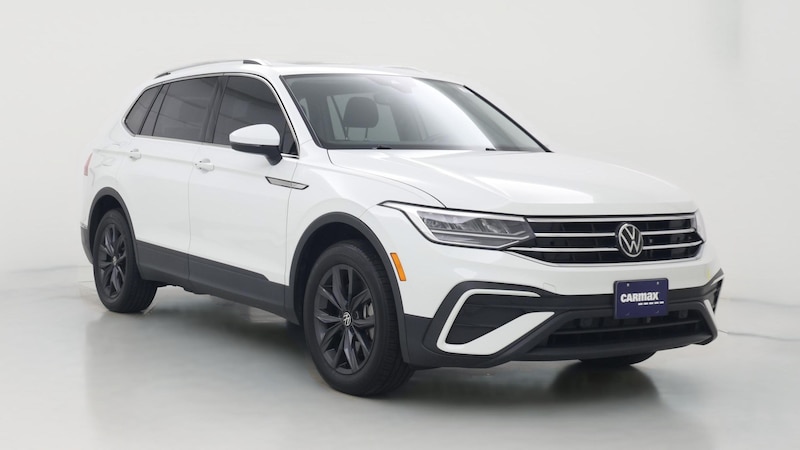 2022 Volkswagen Tiguan SE Hero Image
