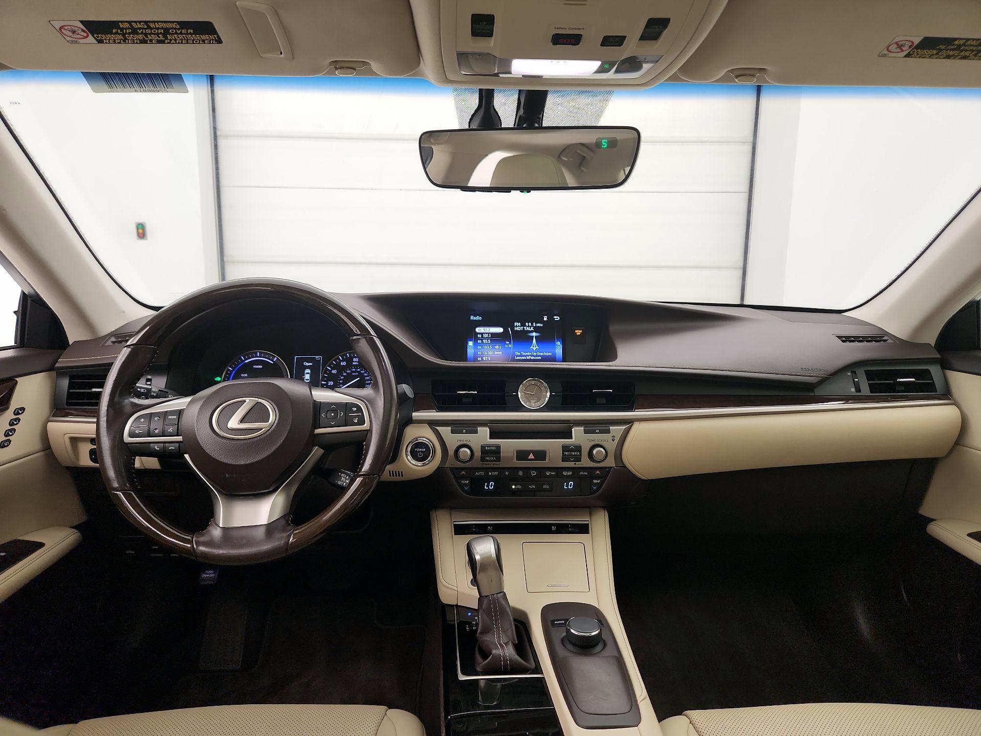 Thumbnail: 2016 Lexus ES - 9