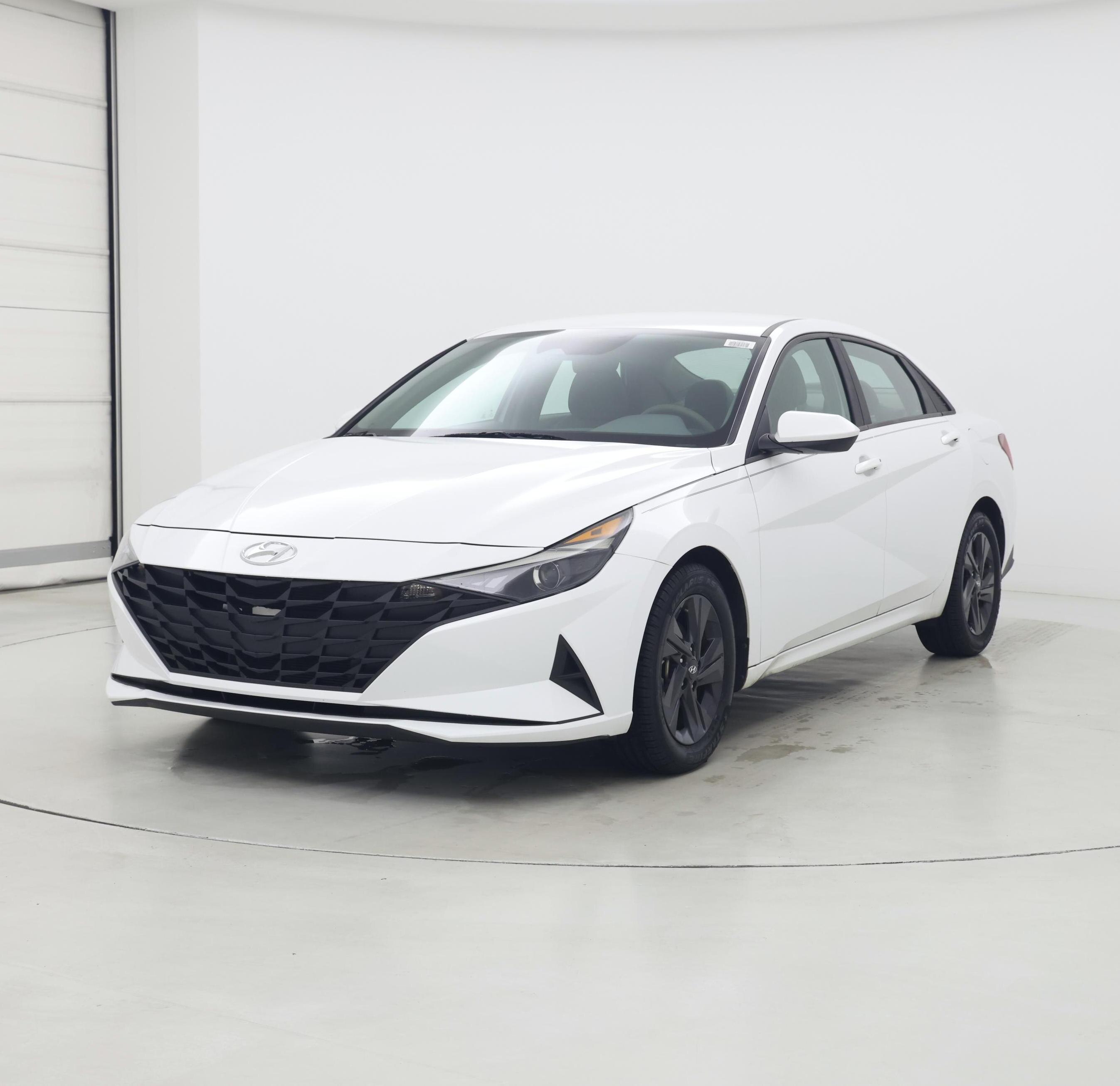 Thumbnail: 2022 Hyundai Elantra - 4