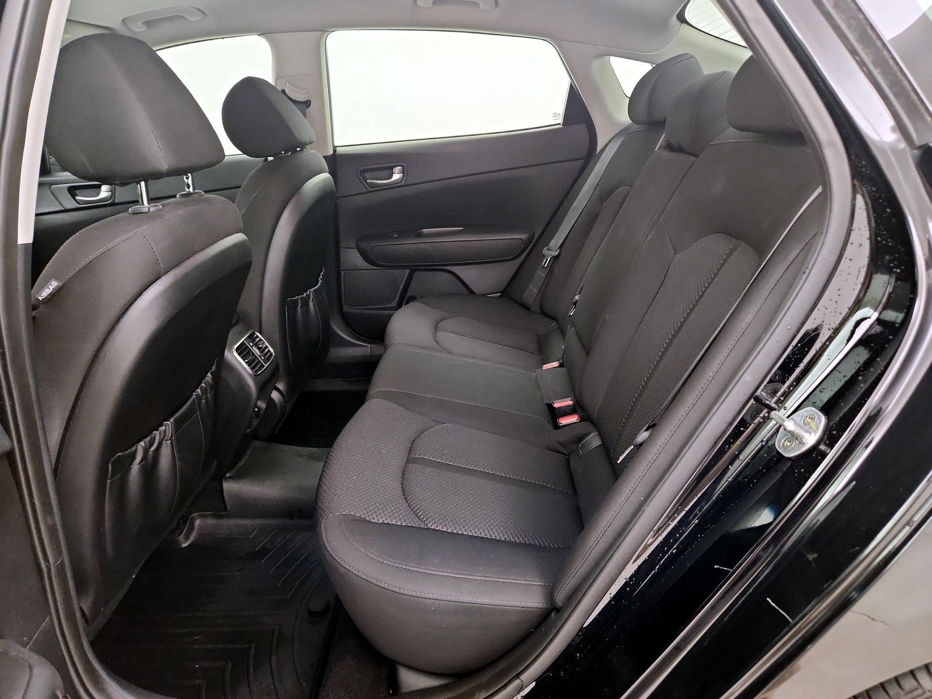Thumbnail: 2016 Kia Optima - 20