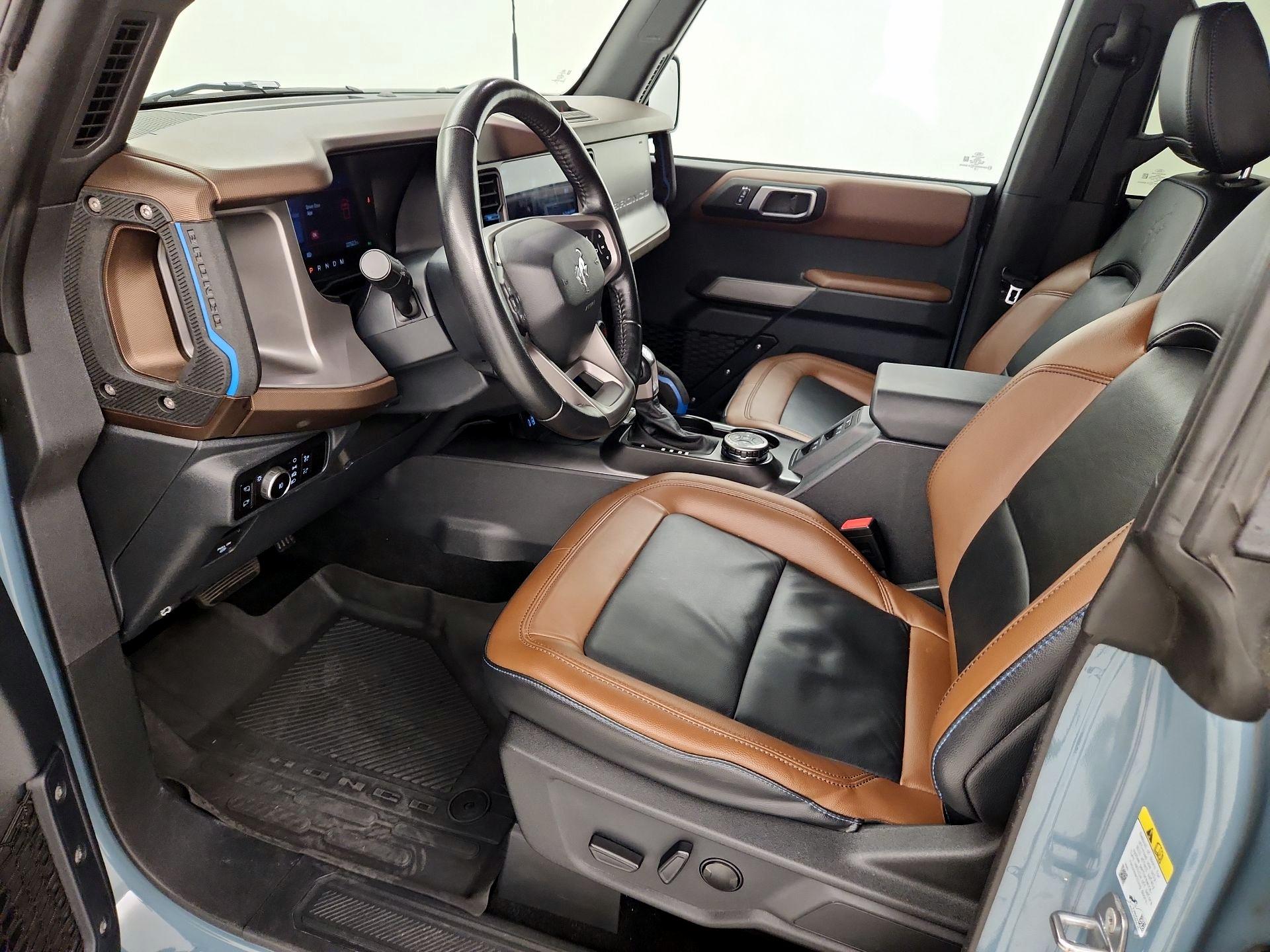 Thumbnail: 2023 Ford Bronco - 11