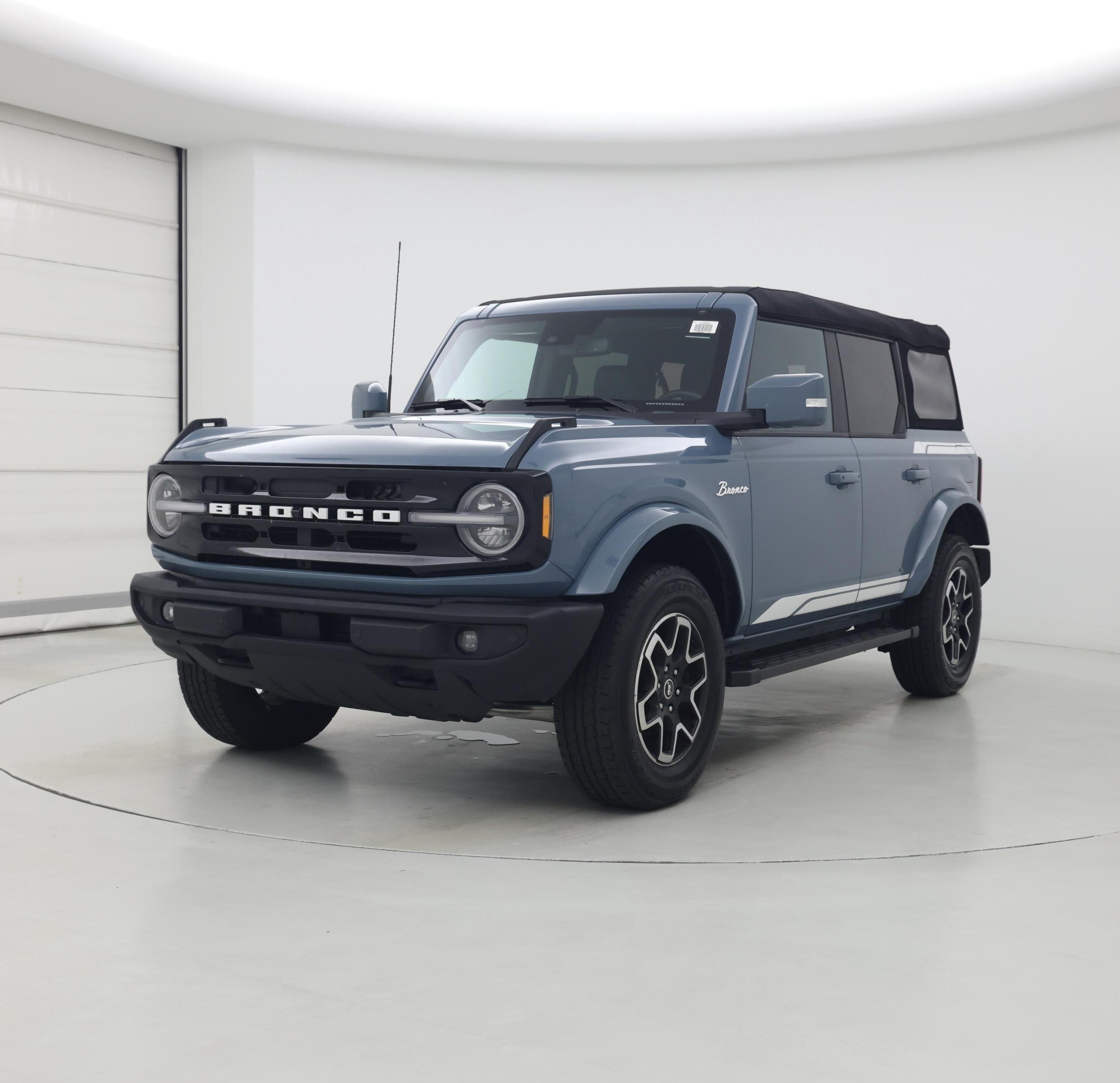 Thumbnail: 2023 Ford Bronco - 4
