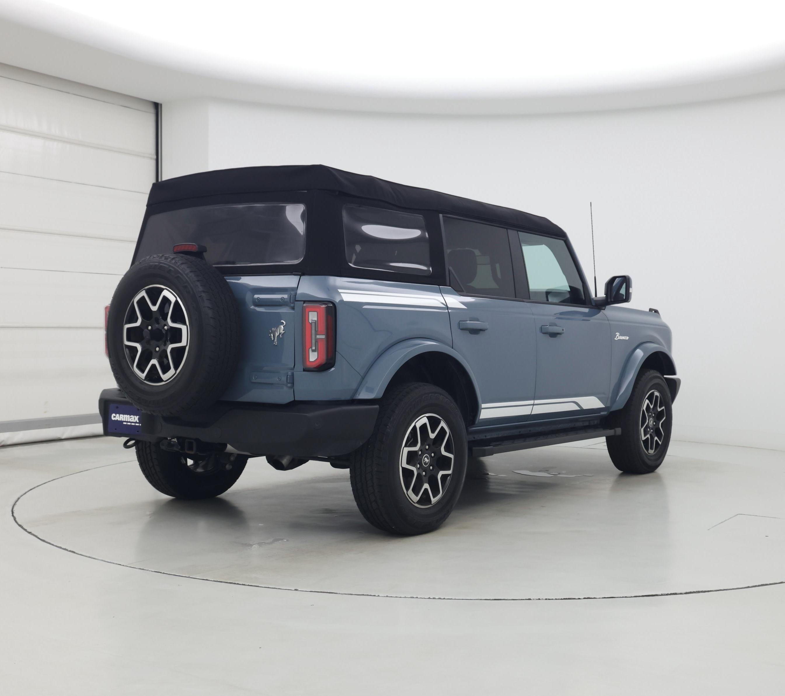 Thumbnail: 2023 Ford Bronco - 8