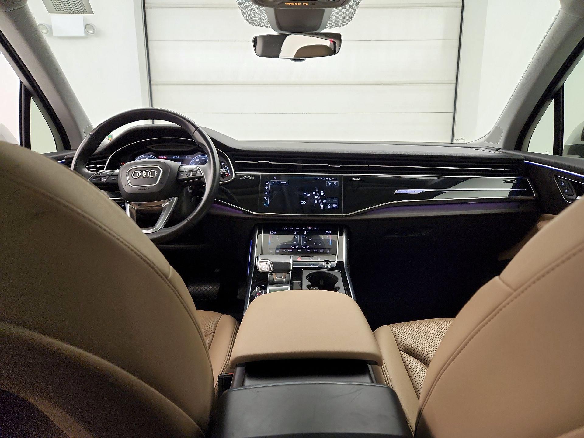 Thumbnail: 2021 Audi Q7 - 9