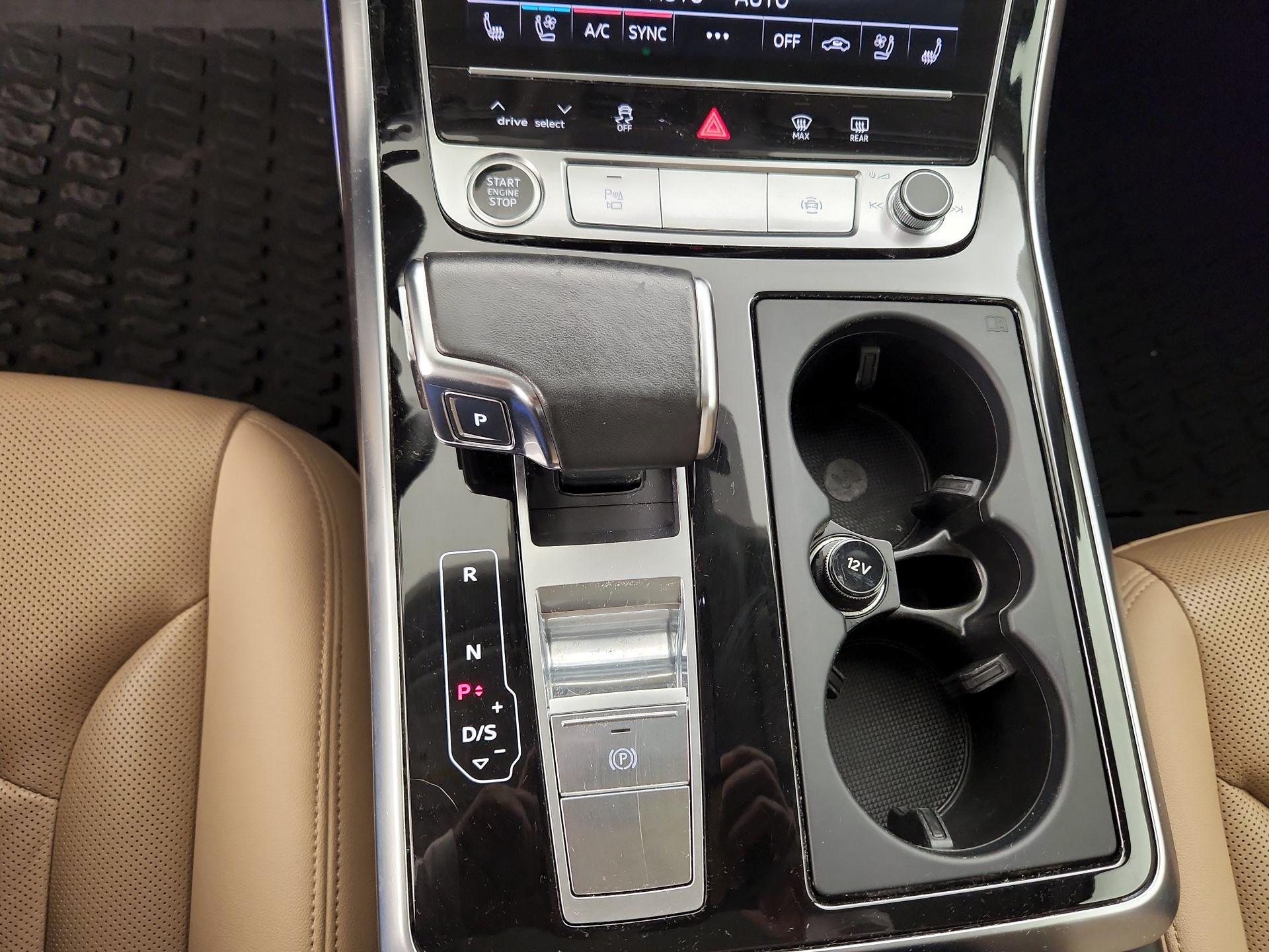 Thumbnail: 2021 Audi Q7 - 18