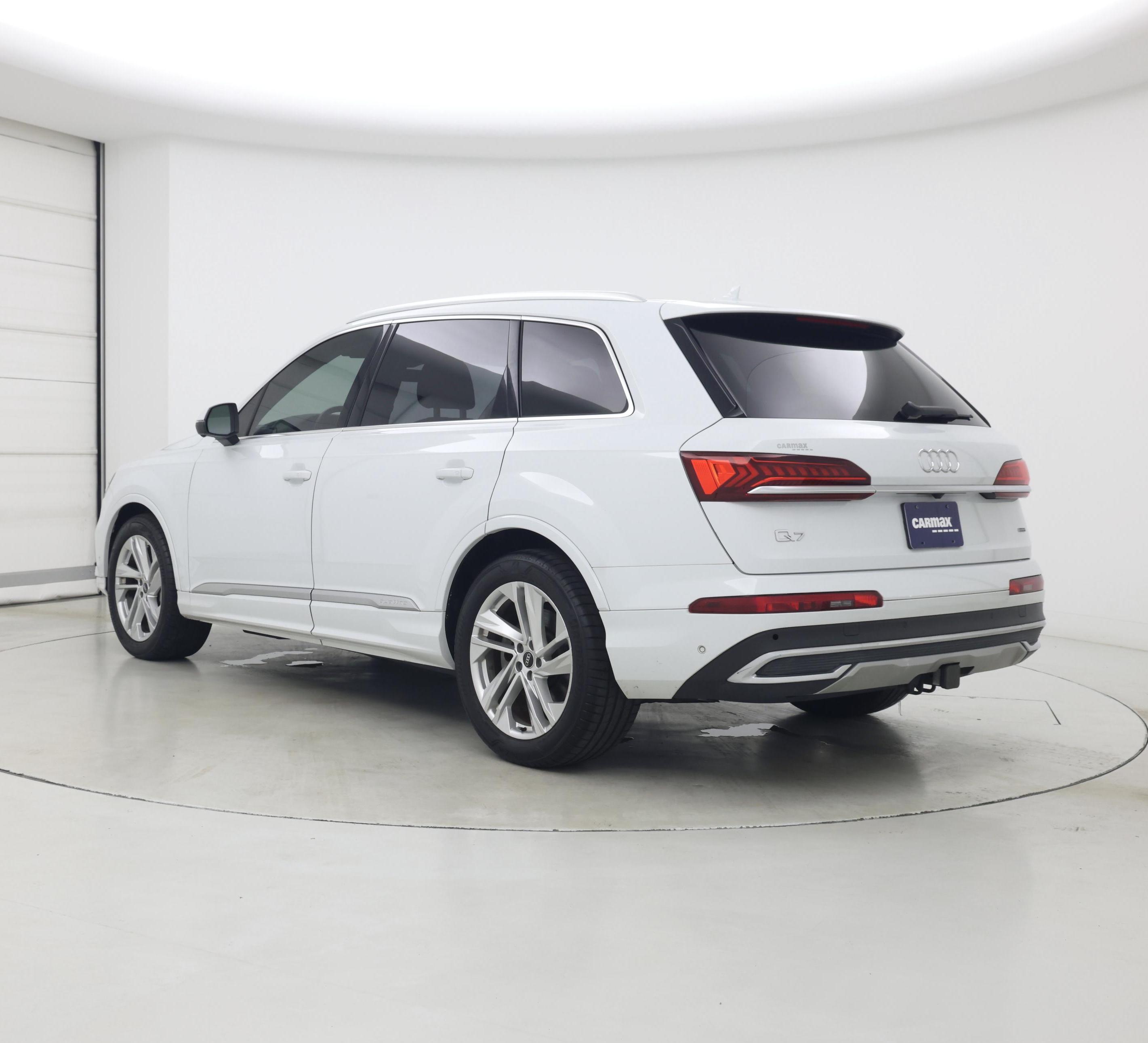 Thumbnail: 2021 Audi Q7 - 2