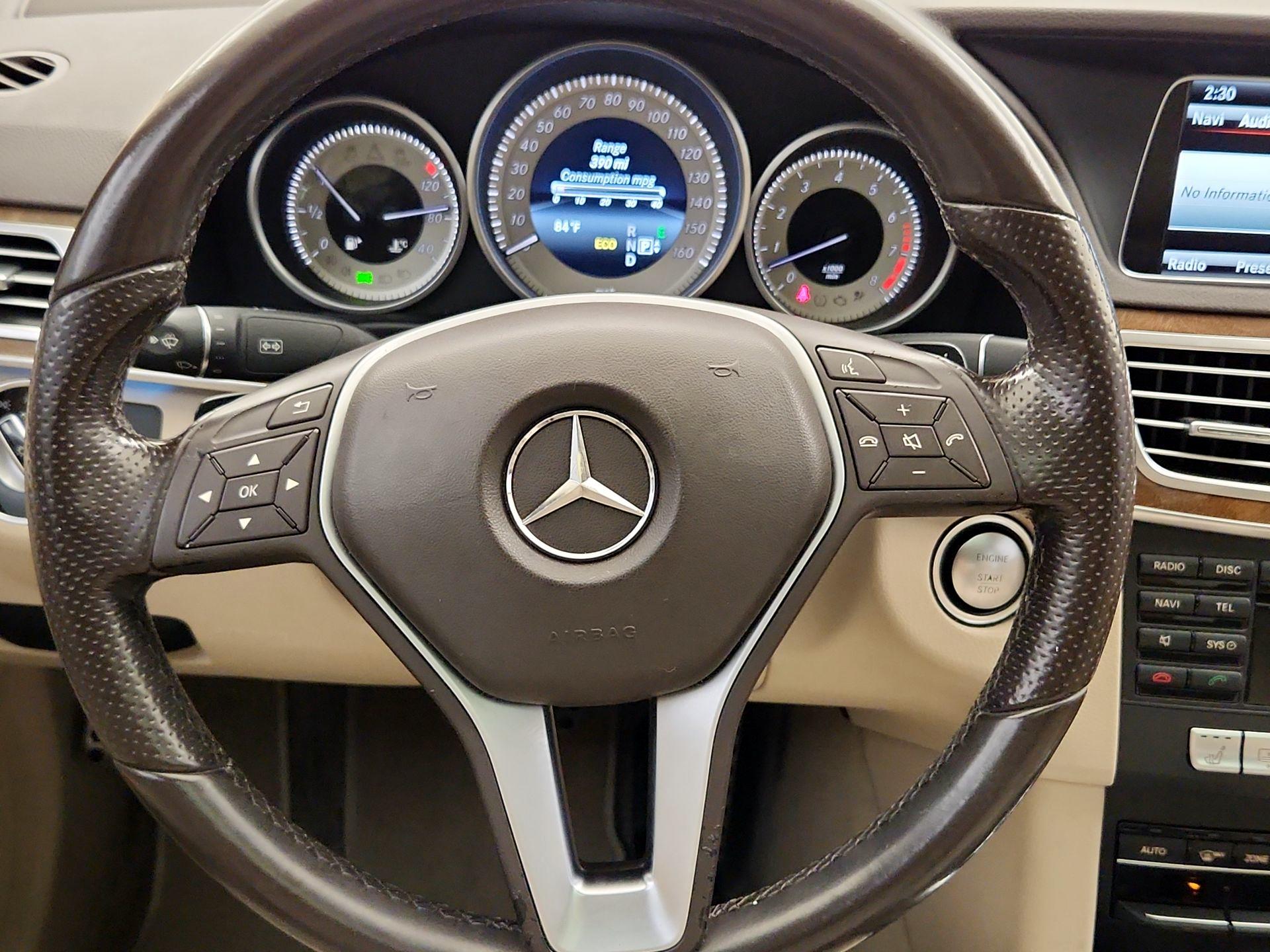 Thumbnail: 2014 Mercedes-Benz E-Class - 10