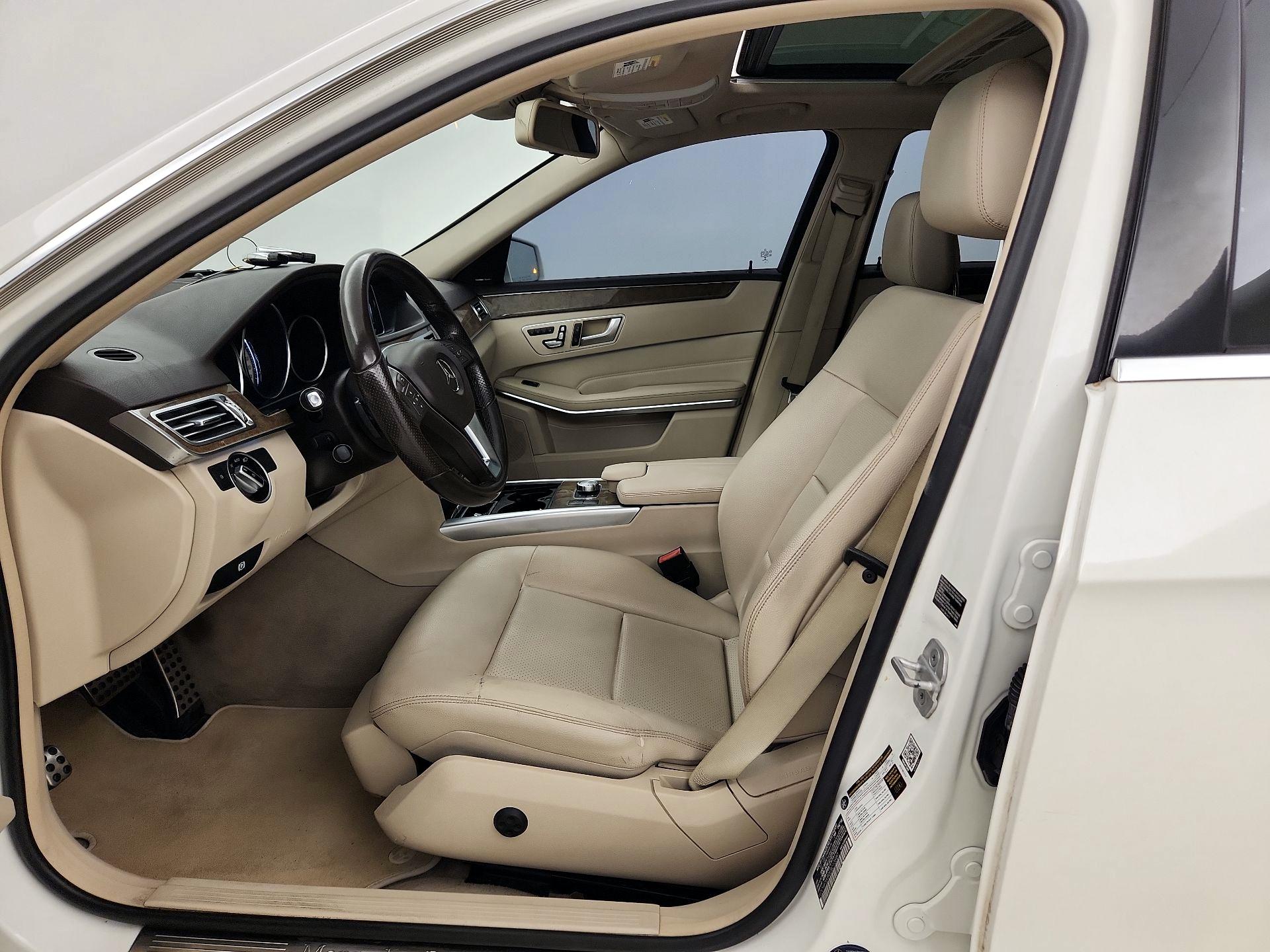 Thumbnail: 2014 Mercedes-Benz E-Class - 11
