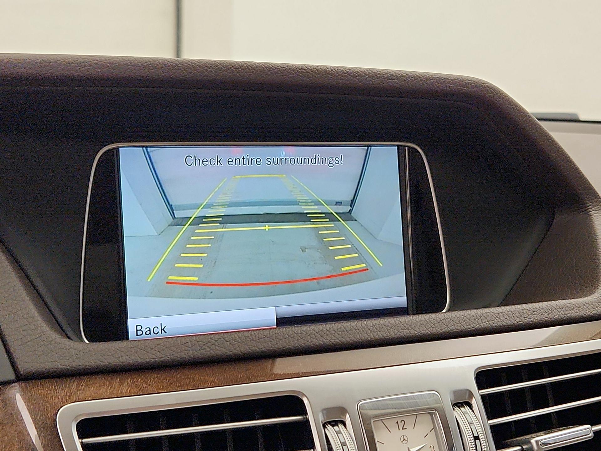 Thumbnail: 2014 Mercedes-Benz E-Class - 14