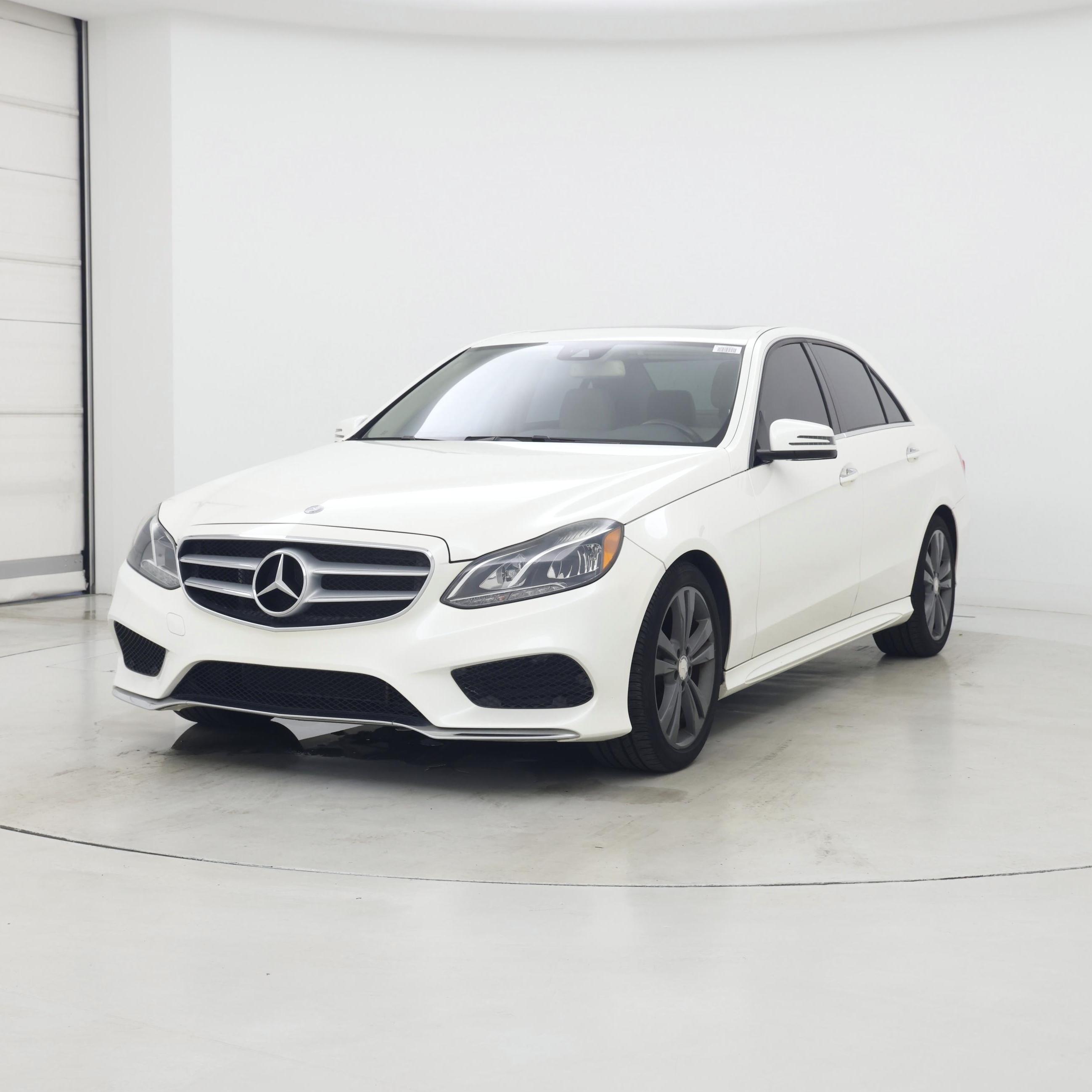 Thumbnail: 2014 Mercedes-Benz E-Class - 4