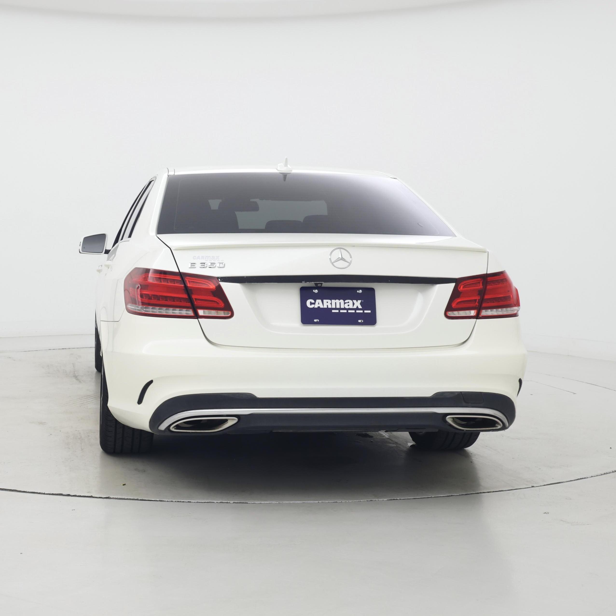 Thumbnail: 2014 Mercedes-Benz E-Class - 6