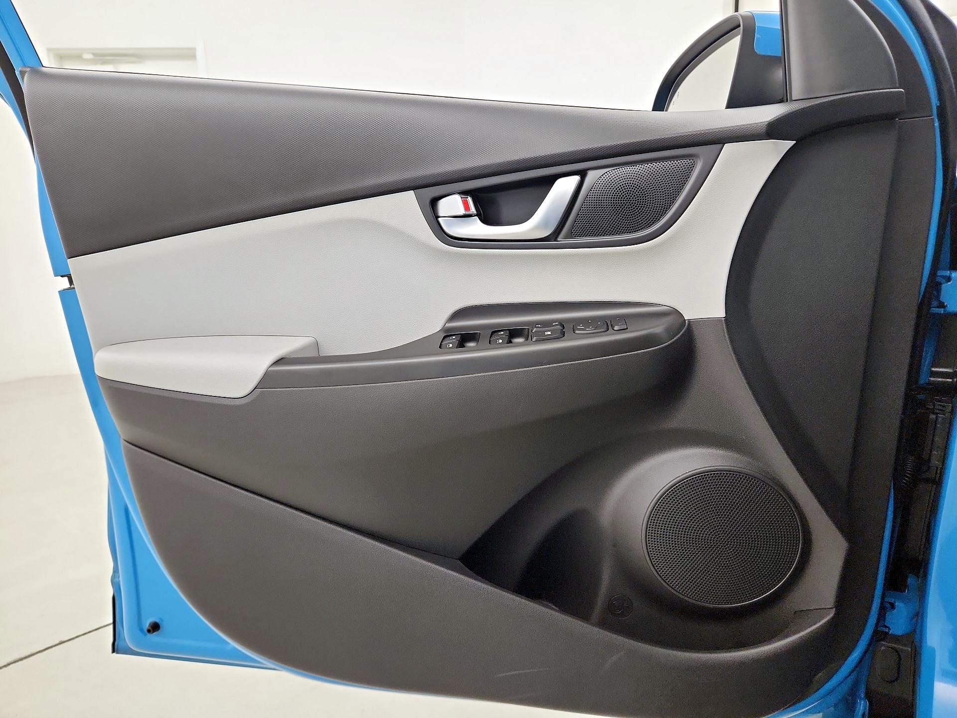 Thumbnail: 2023 Hyundai Kona - 12