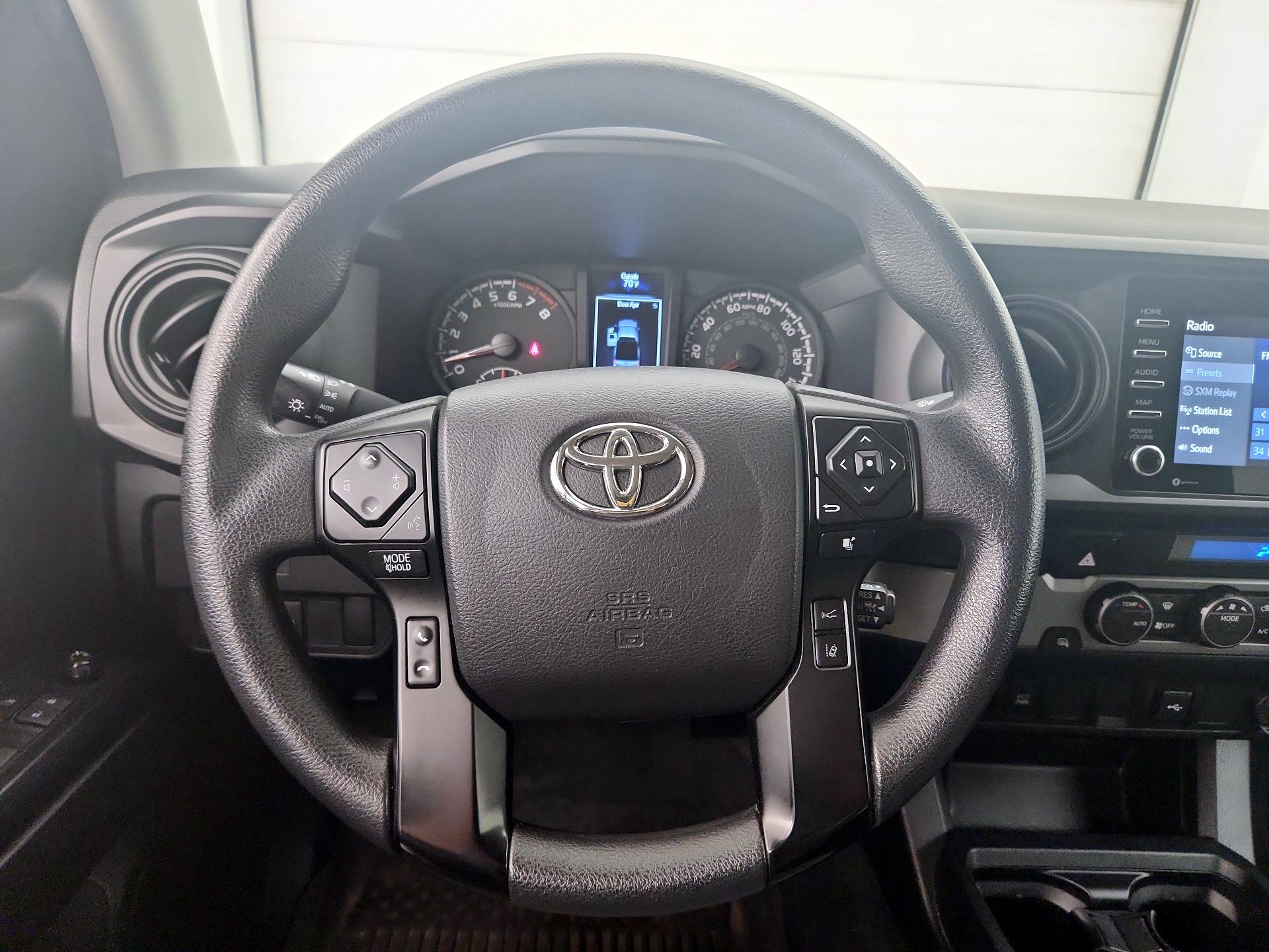 Thumbnail: 2022 Toyota Tacoma - 10