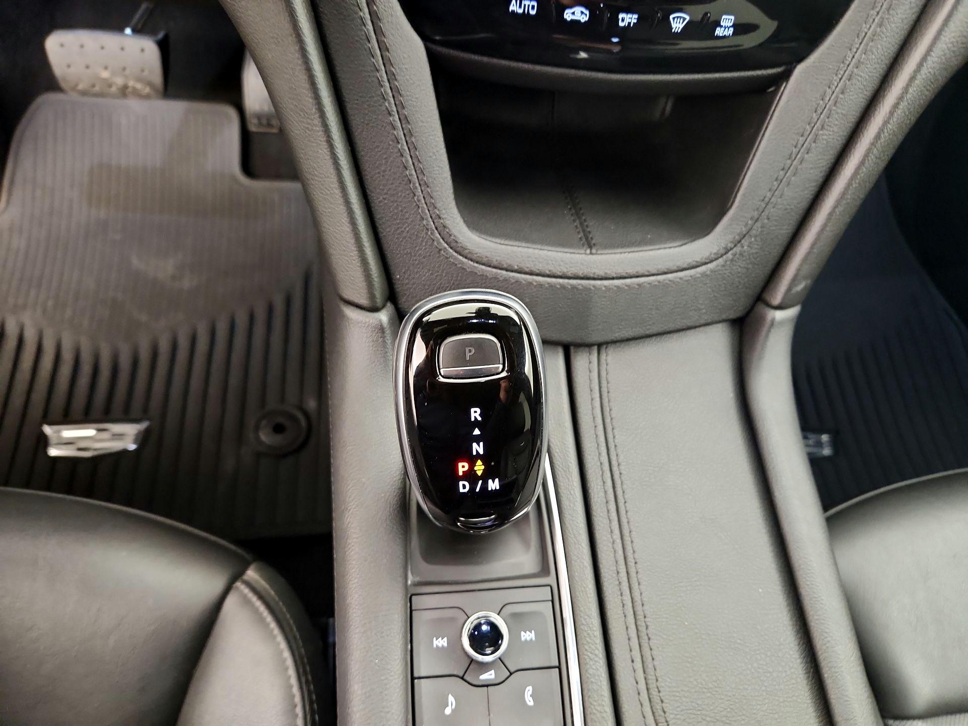 Thumbnail: 2020 Cadillac XT6 - 17