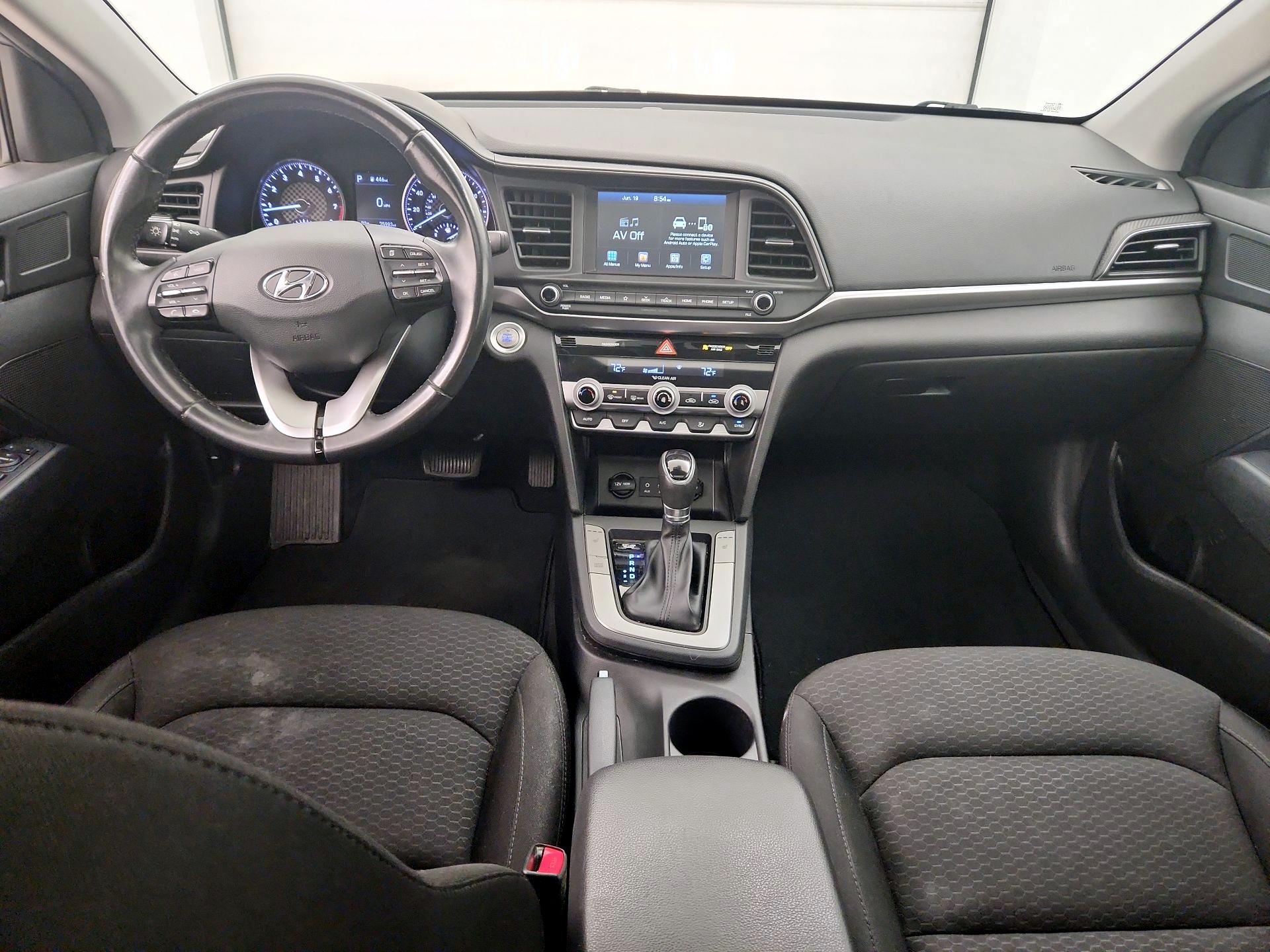 Thumbnail: 2020 Hyundai Elantra - 9