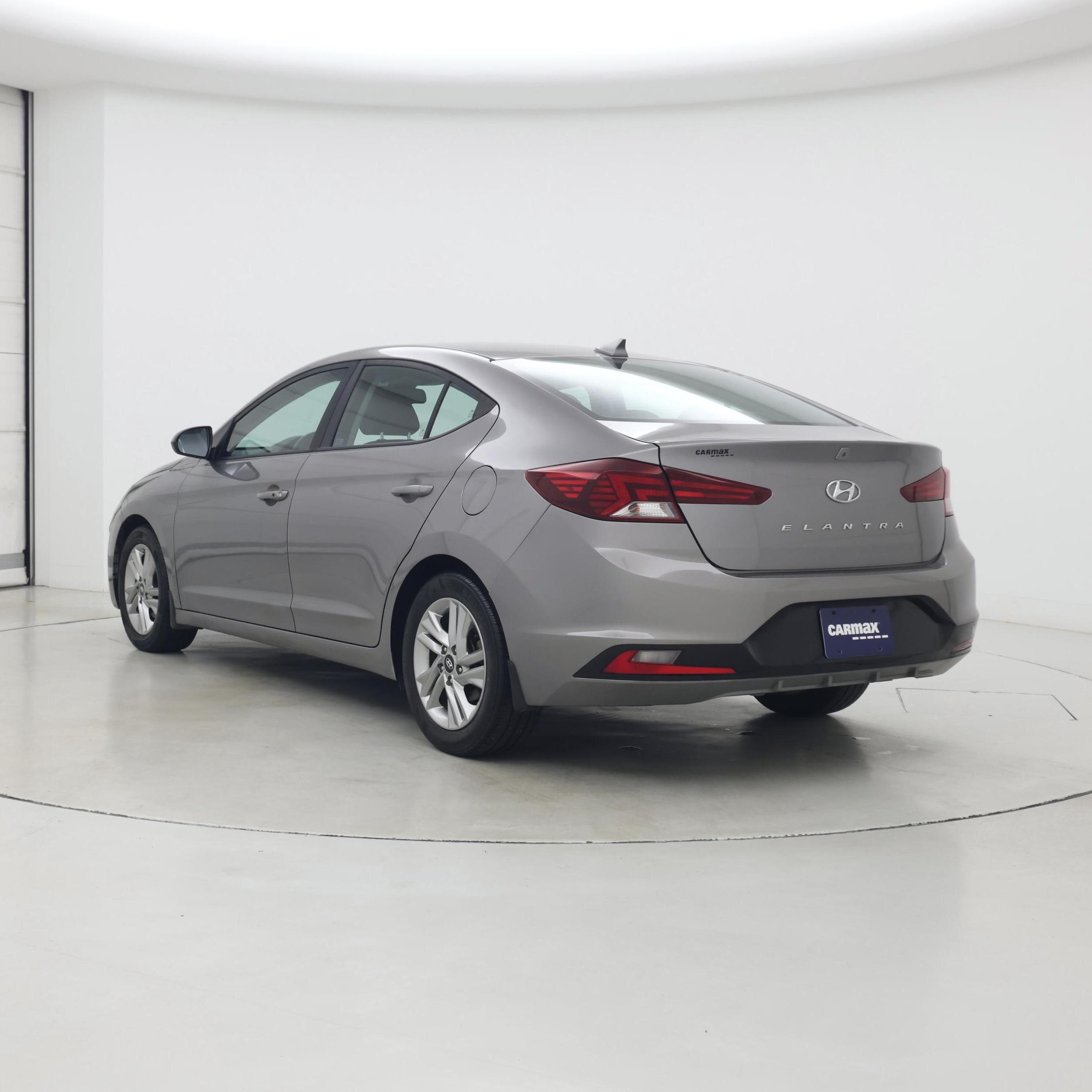 Thumbnail: 2020 Hyundai Elantra - 2