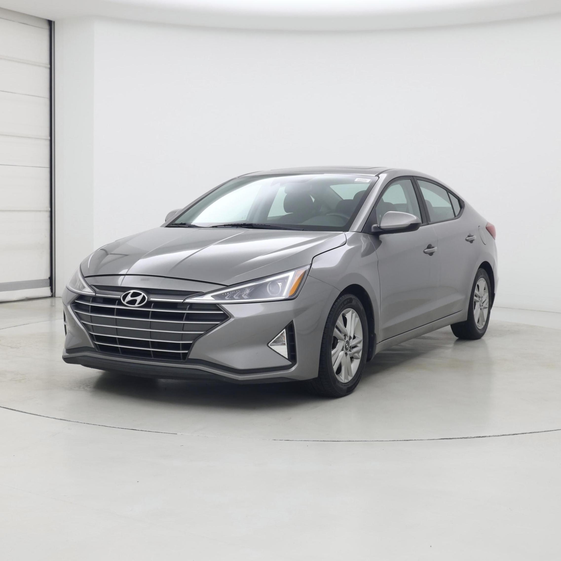 Thumbnail: 2020 Hyundai Elantra - 4