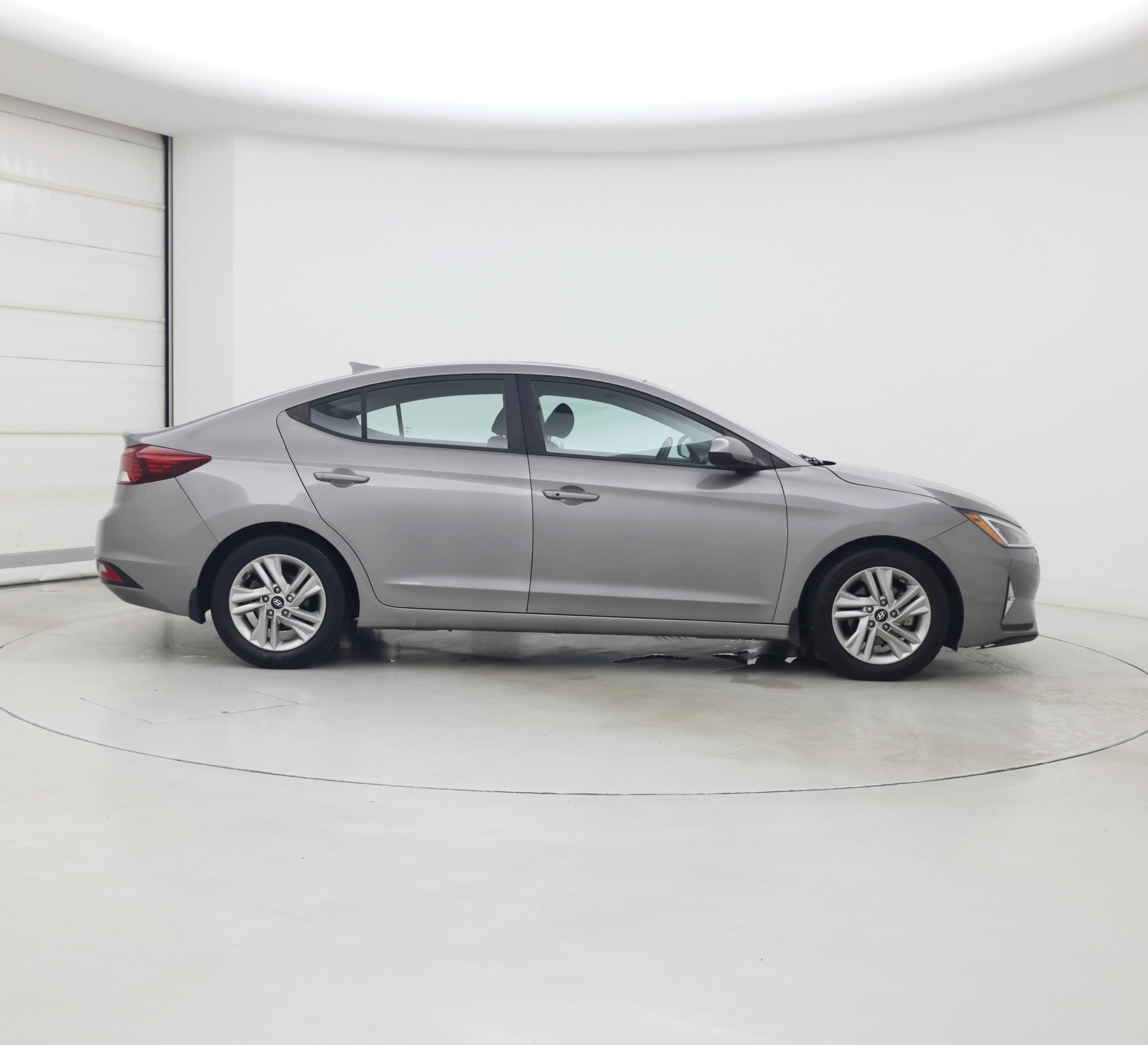 Thumbnail: 2020 Hyundai Elantra - 7
