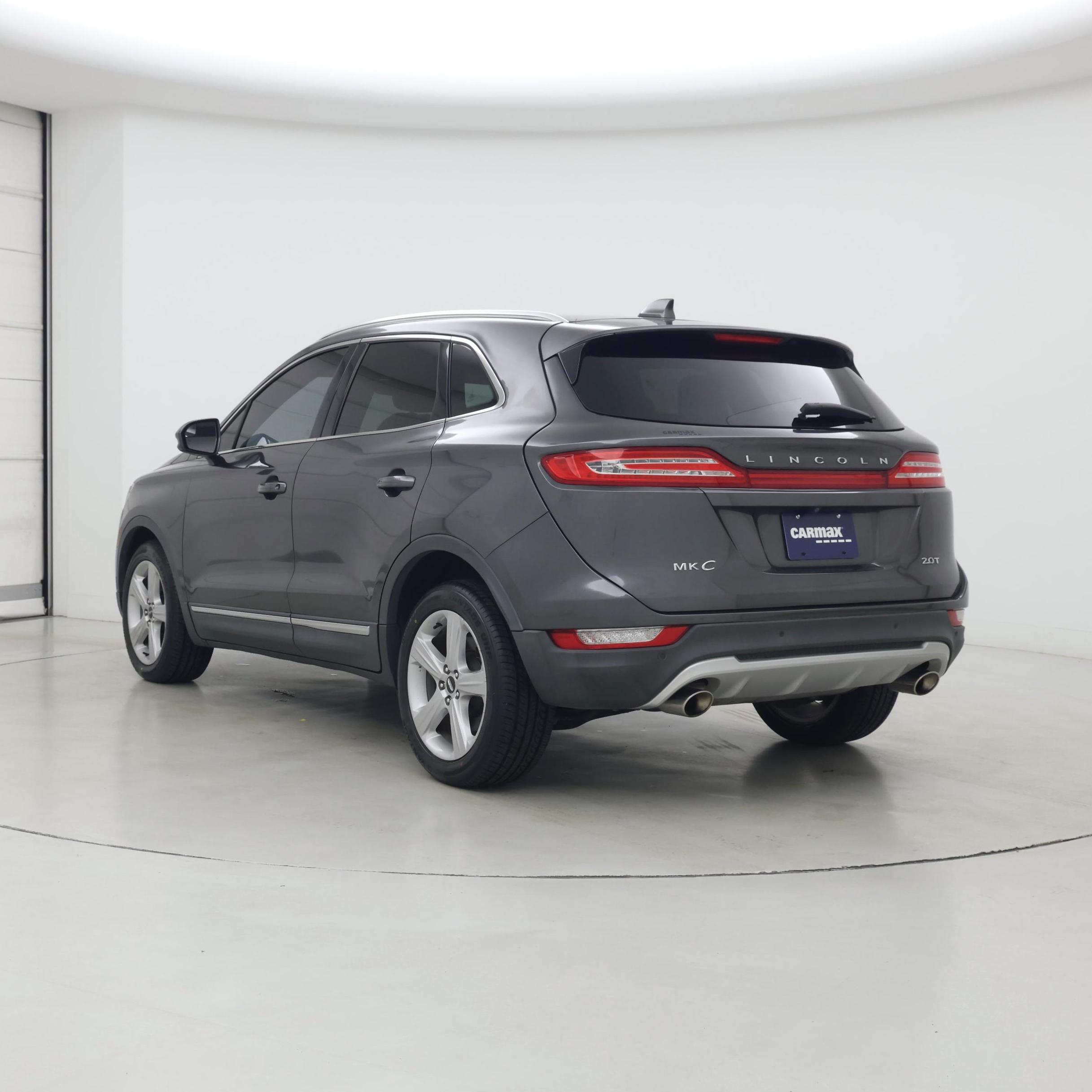 Thumbnail: 2017 Lincoln MKC - 2