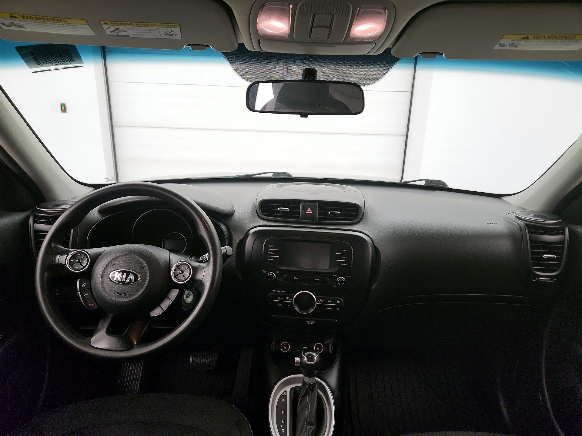 Thumbnail: 2017 Kia Soul - 9