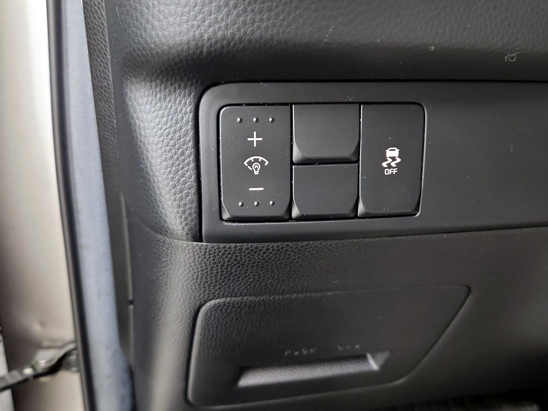 Thumbnail: 2017 Kia Soul - 13
