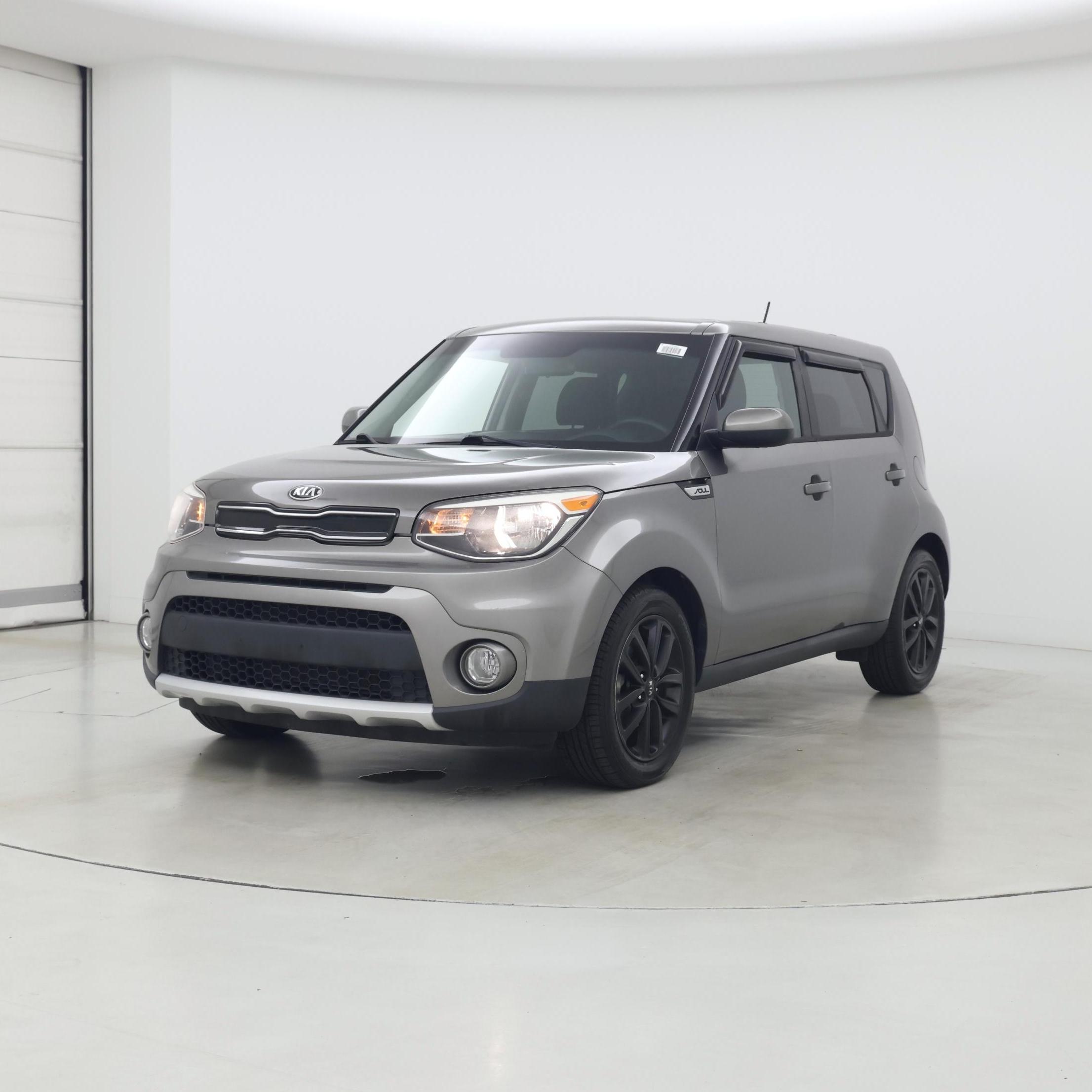 Thumbnail: 2017 Kia Soul - 4
