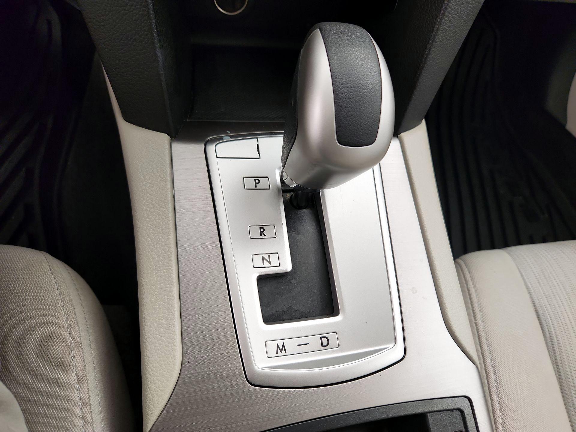 Thumbnail: 2014 Subaru Outback - 16