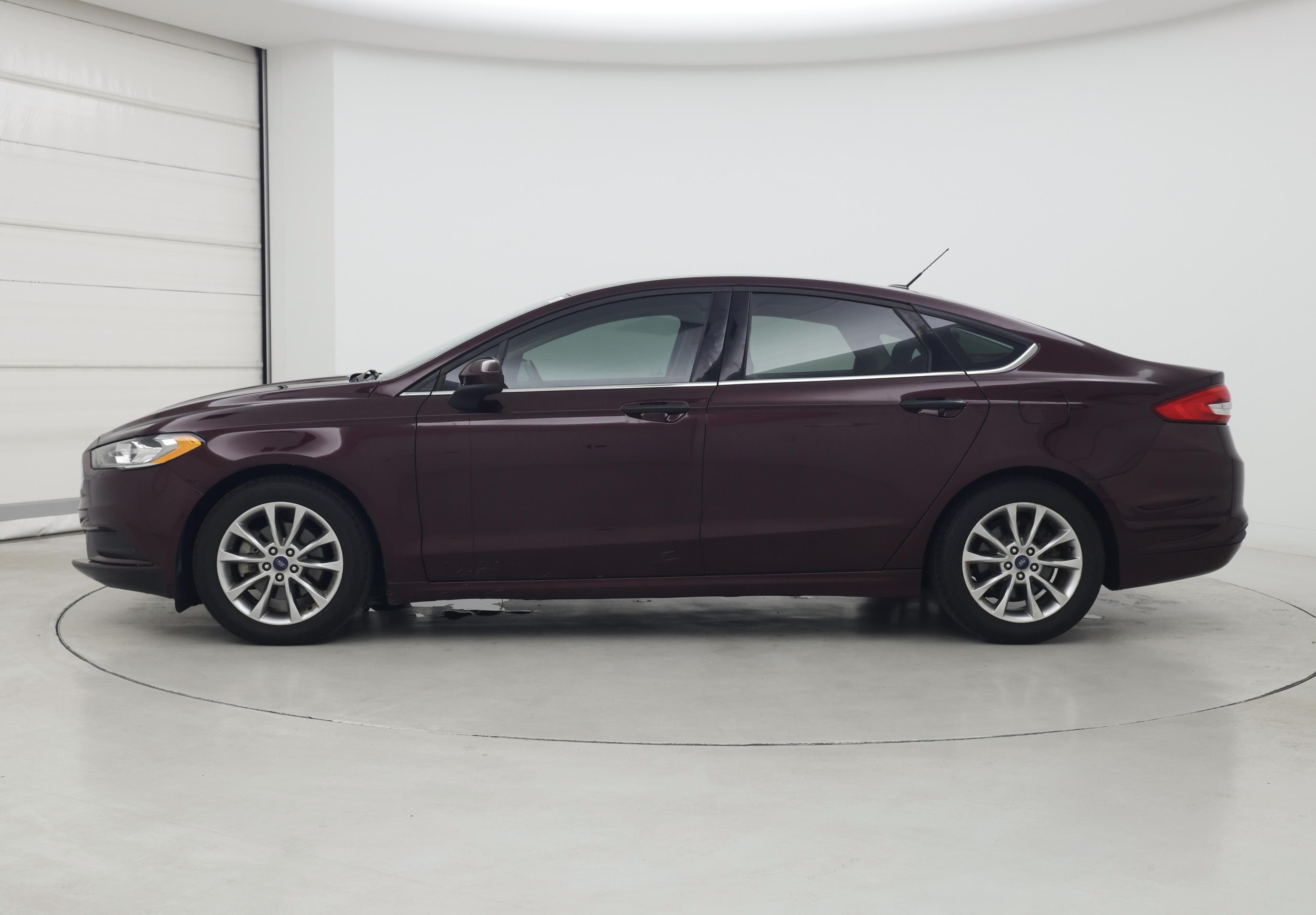 Thumbnail: 2017 Ford Fusion - 3
